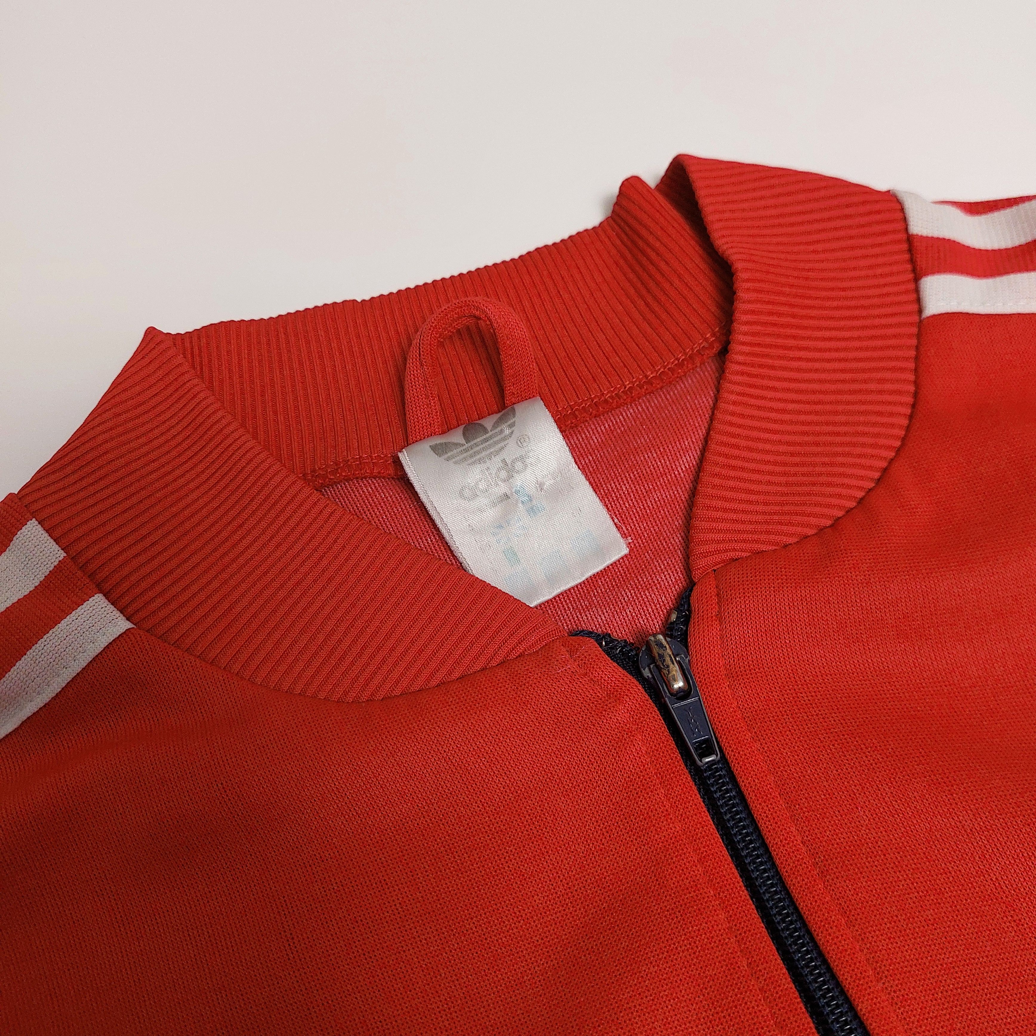 Adidas 1988-1992 Adidas Trefoil jacket navy blue/red Size US M / EU 48-50 / 2 - 3 Thumbnail