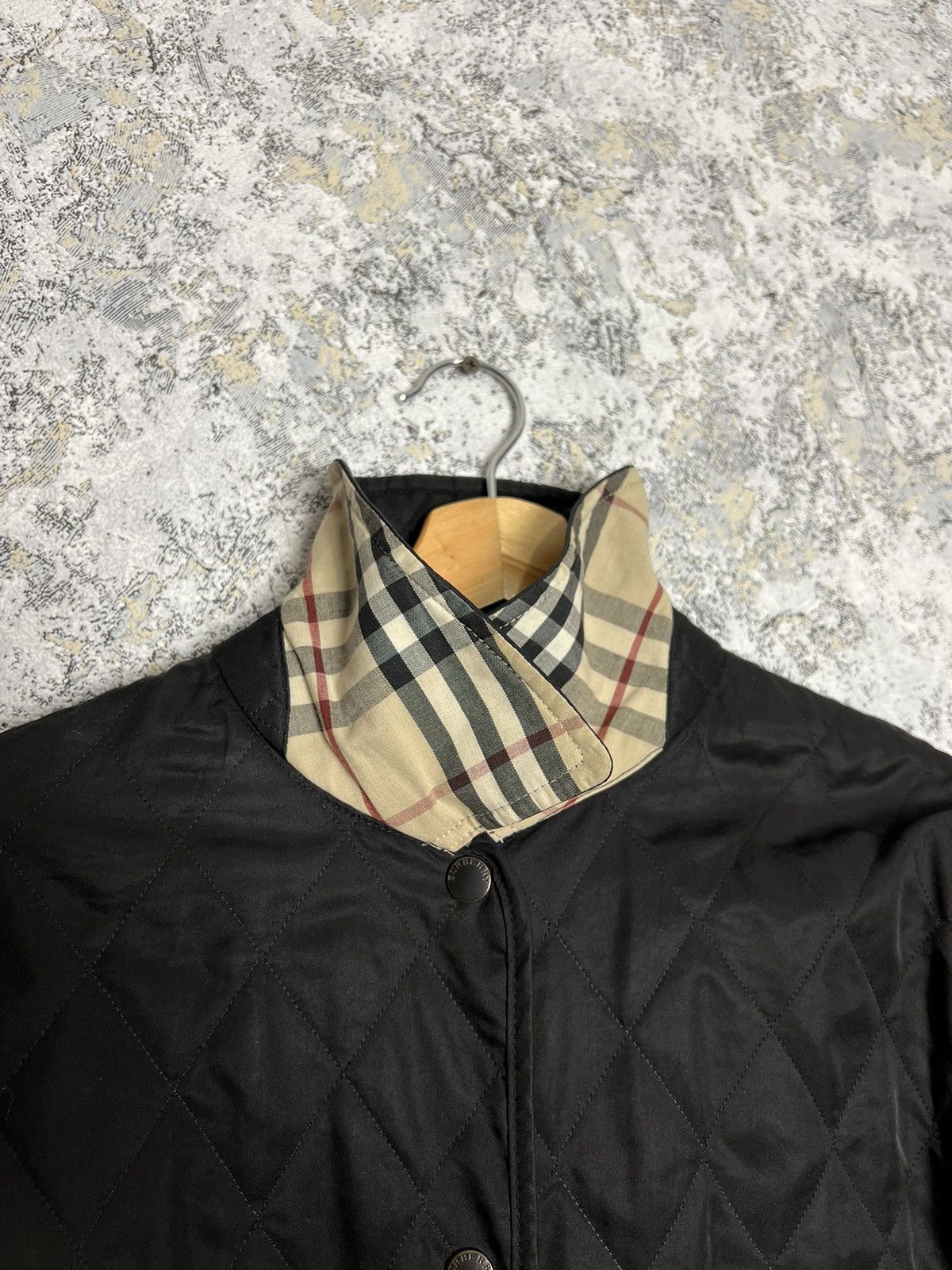 Burberry × Vintage Vintage Burberry London Quilted Coat Black Pattern Jacket Size S / US 4 / IT 40 - 4 Thumbnail