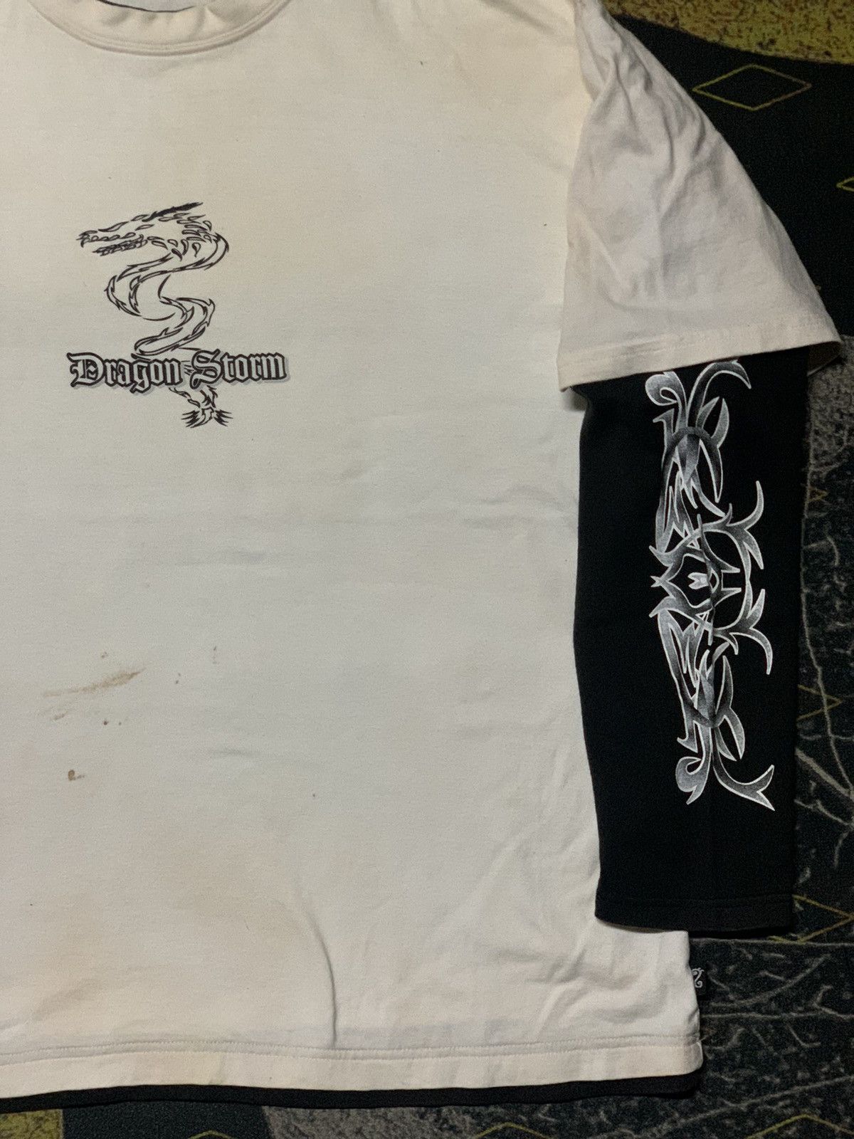Affliction × Japanese Brand 💥Hill Crop Dragon Storm Layered Sleeves Tribal Design Shirt Size US XL / EU 56 / 4 - 3 Thumbnail