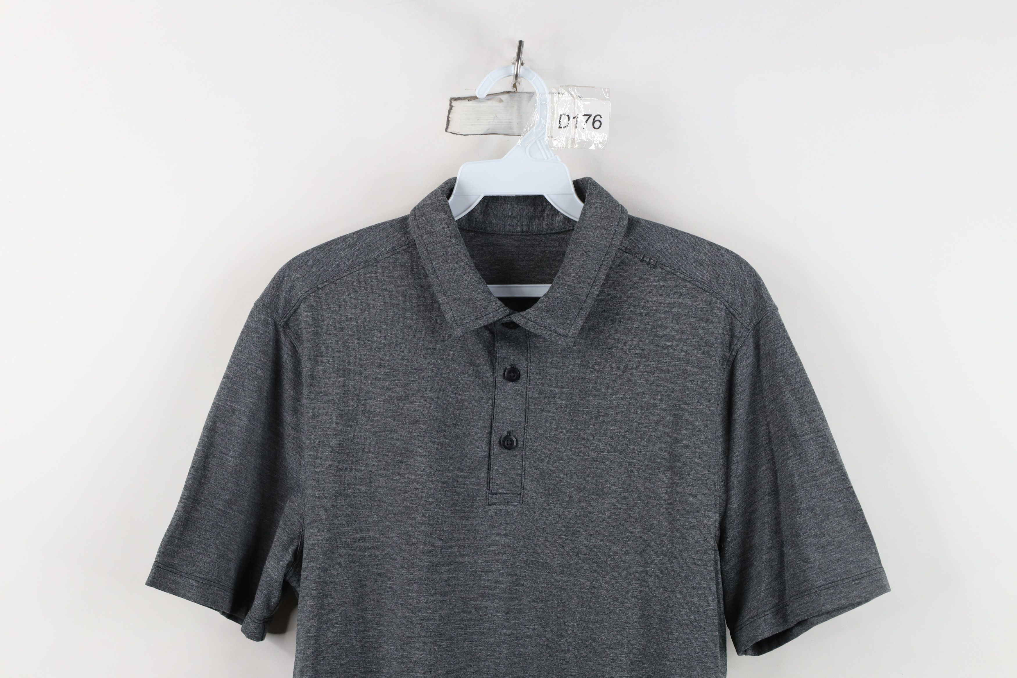 Lululemon Lululemon Metal Vent Tech Short Sleeve Golf Polo Shirt Gray Size US M / EU 48-50 / 2 - 2 Thumbnail