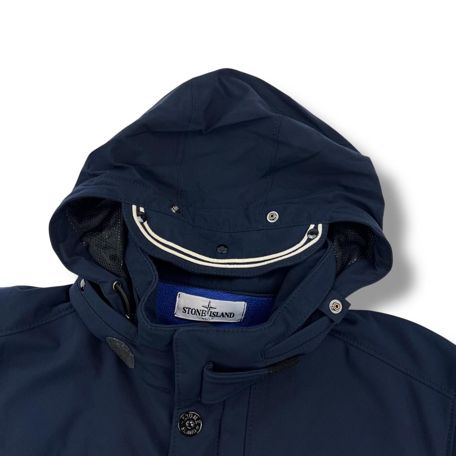 Stone Island Stone Island Soft Shell-R Navy Jacket Size US L / EU 52-54 / 3 - 3 Thumbnail