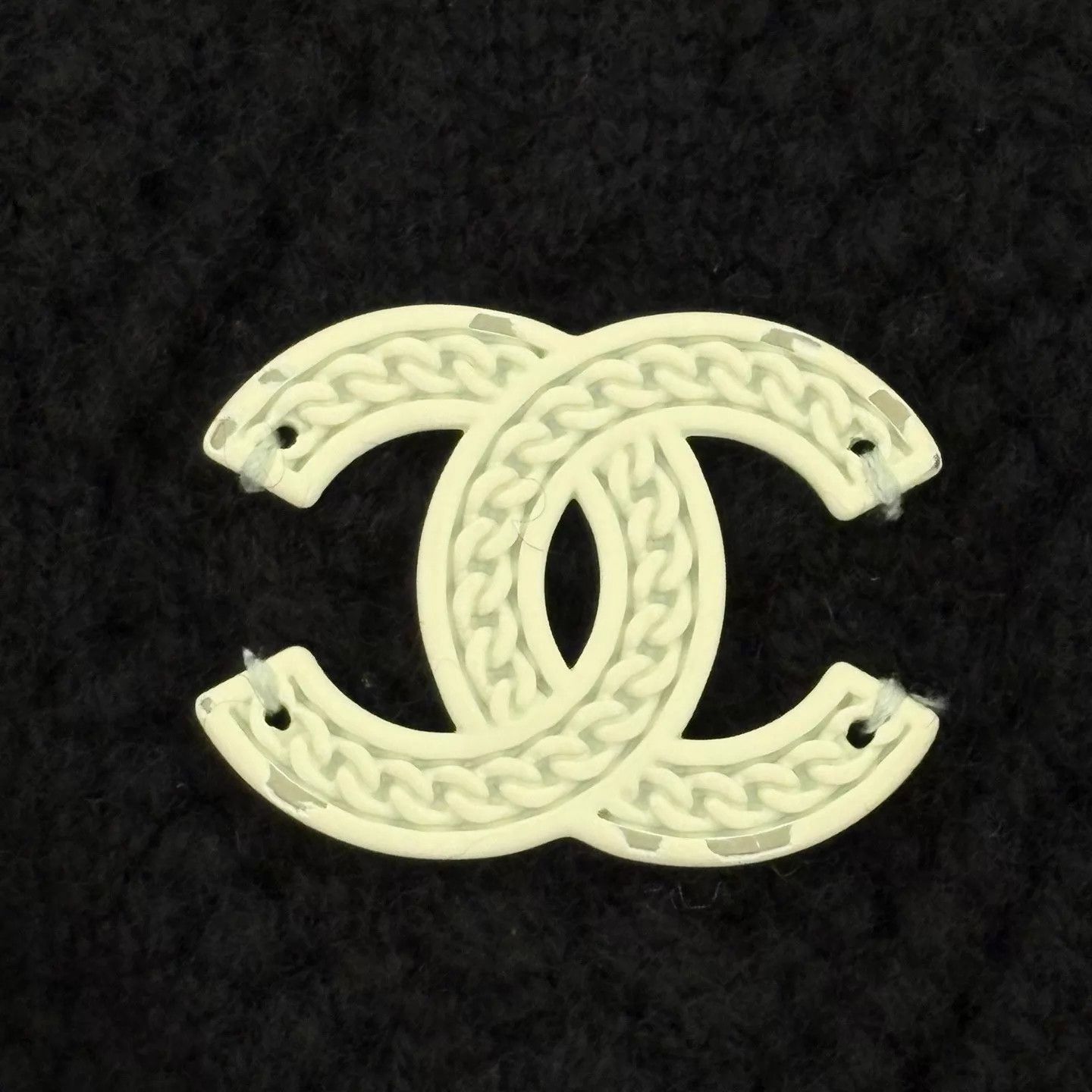 Chanel Chanel 22C B&W Panda Crew Cutout Distressed Sweater Women's Size XS / US 0-2 / IT 36-38 - 7 Thumbnail