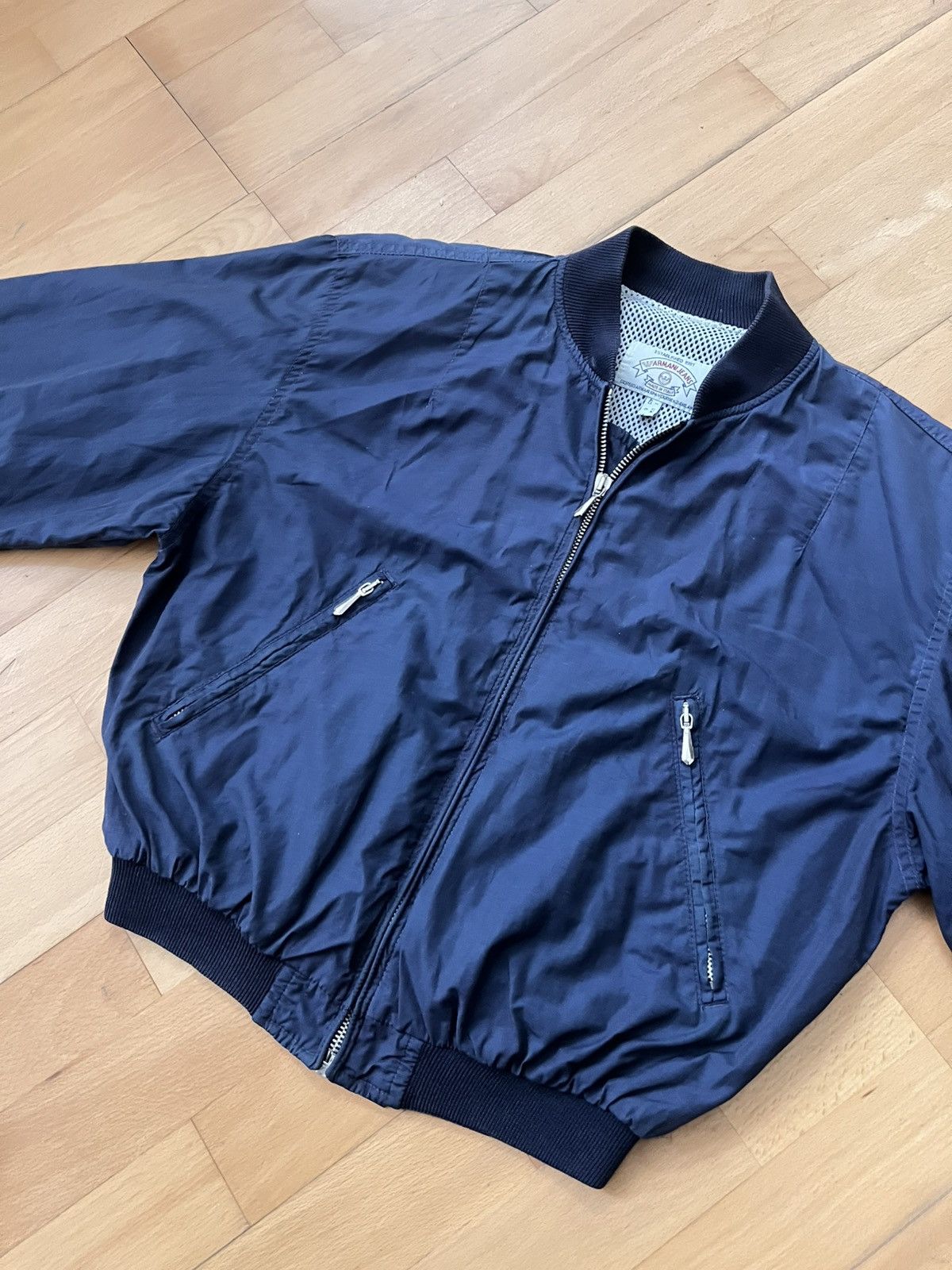 Giorgio Armani Vintage Armani Jeans cropped fit bomber jacket Size US XS / EU 42 / 0 - 3 Thumbnail