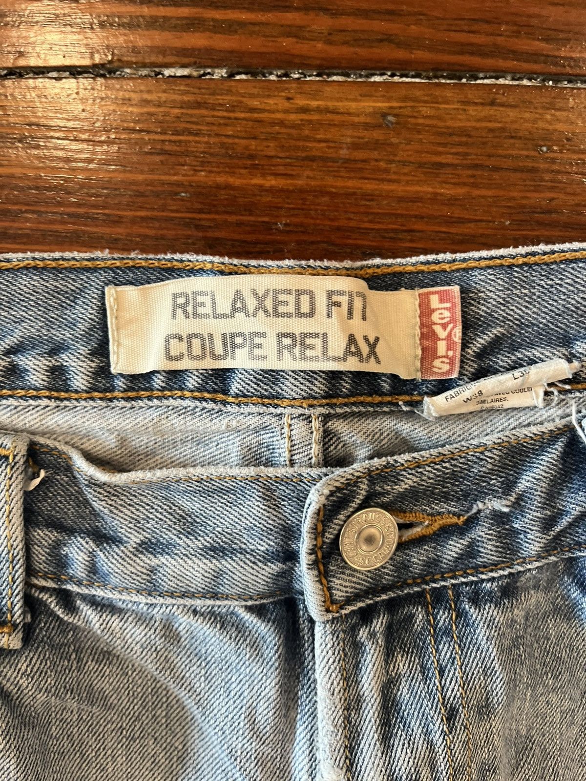 Levi's Levi’s 550 Relaxed Fit Distressed Men’s Denim Blue 38x30 Size US 38 / EU 54 - 4 Thumbnail