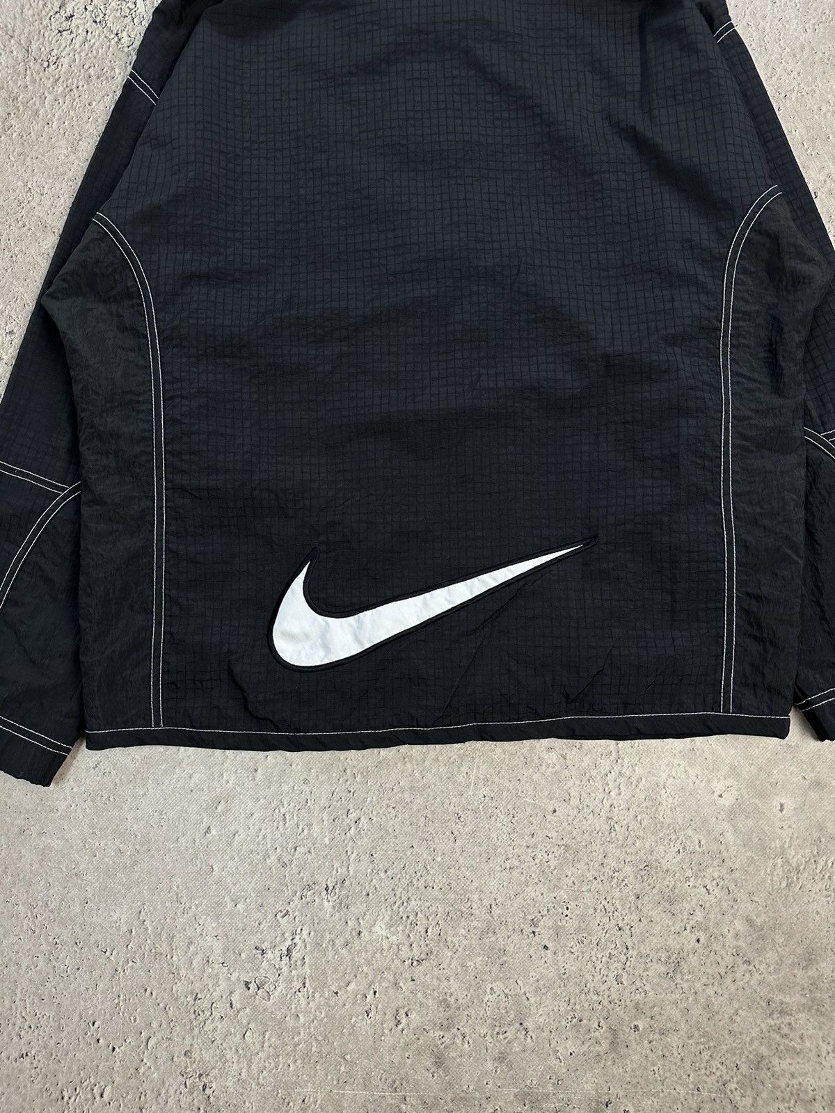 Nike × Vintage Vintage Nike Y2K Nylon Jacket Drill Embroidered Big Logo Size US M / EU 48-50 / 2 - 14 Thumbnail