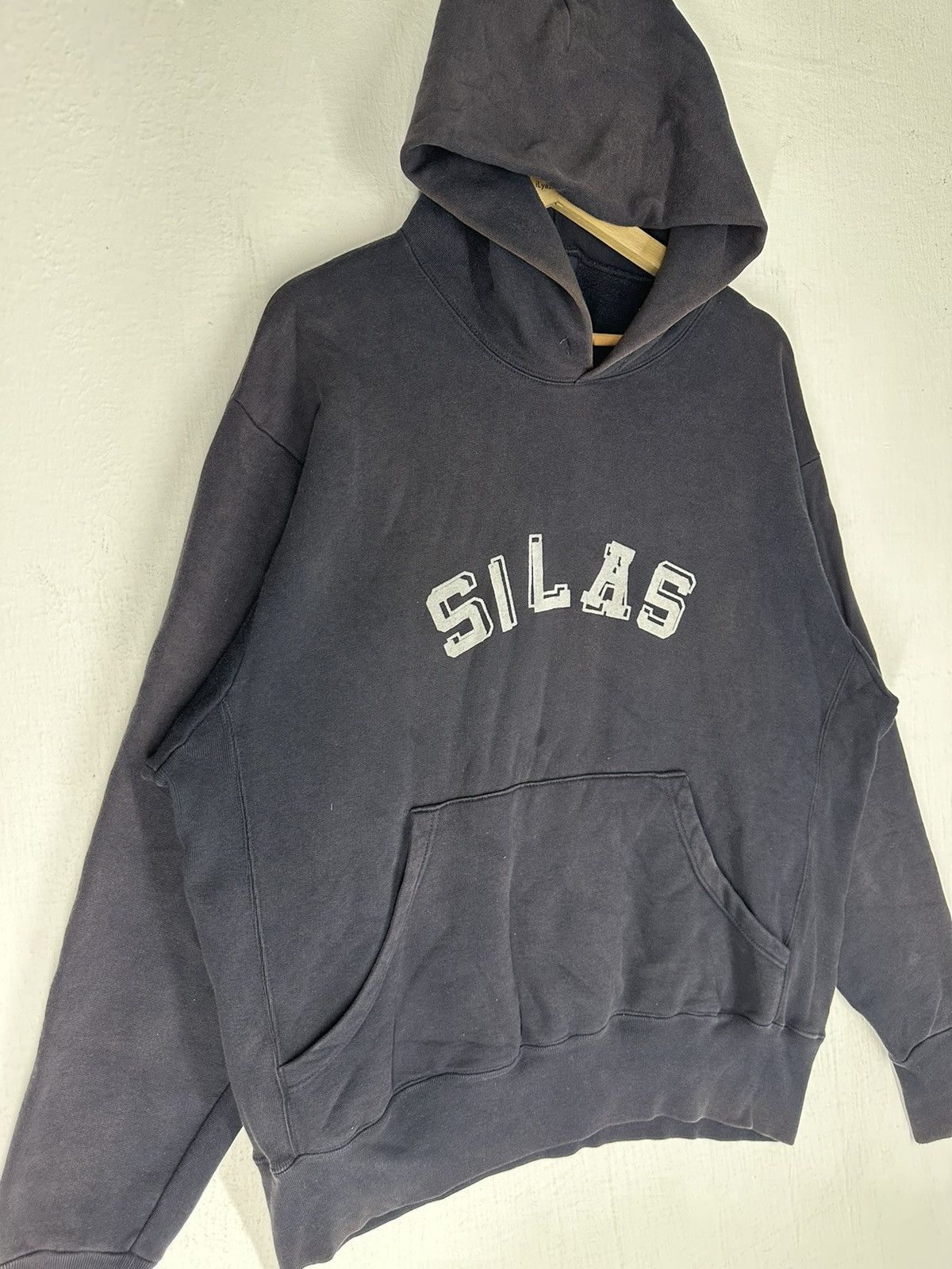 Silas Vintage Silas Spellout Box Logo Hoodie Sweatshirt Size US L / EU 52-54 / 3 - 5 Thumbnail