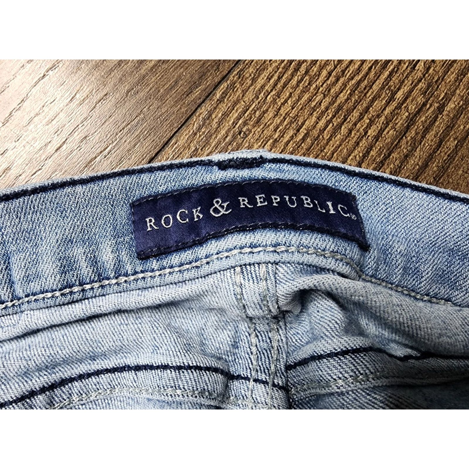 Vintage VINTAGE Rock & Republic Womens Jeans Size 10 Low Rise Light Wash Distressed Cotton Denim Bootcut Size 32" / US 10 / IT 46 - 5 Thumbnail