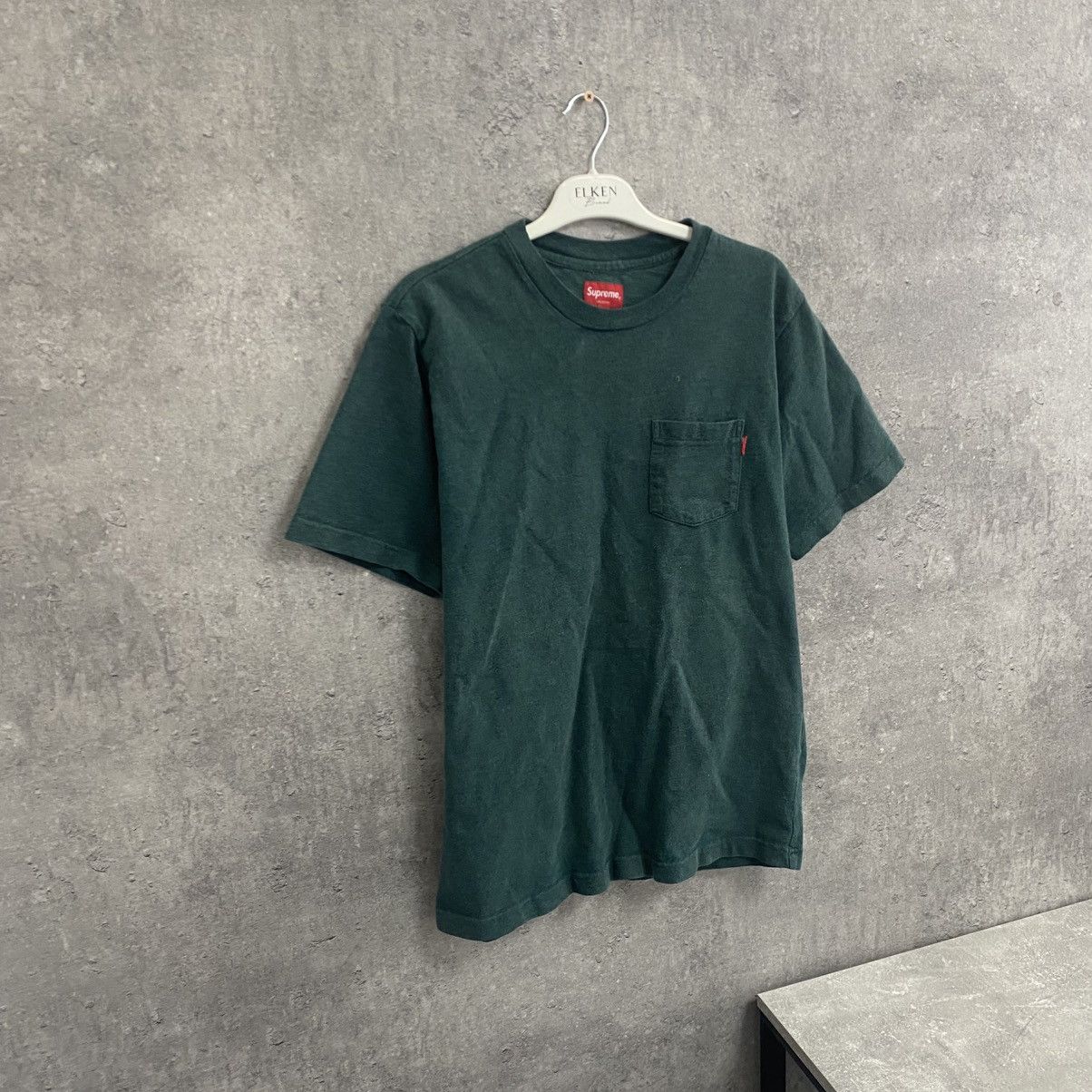 Supreme Supreme T-shirt Size US M / EU 48-50 / 2 - 3 Thumbnail