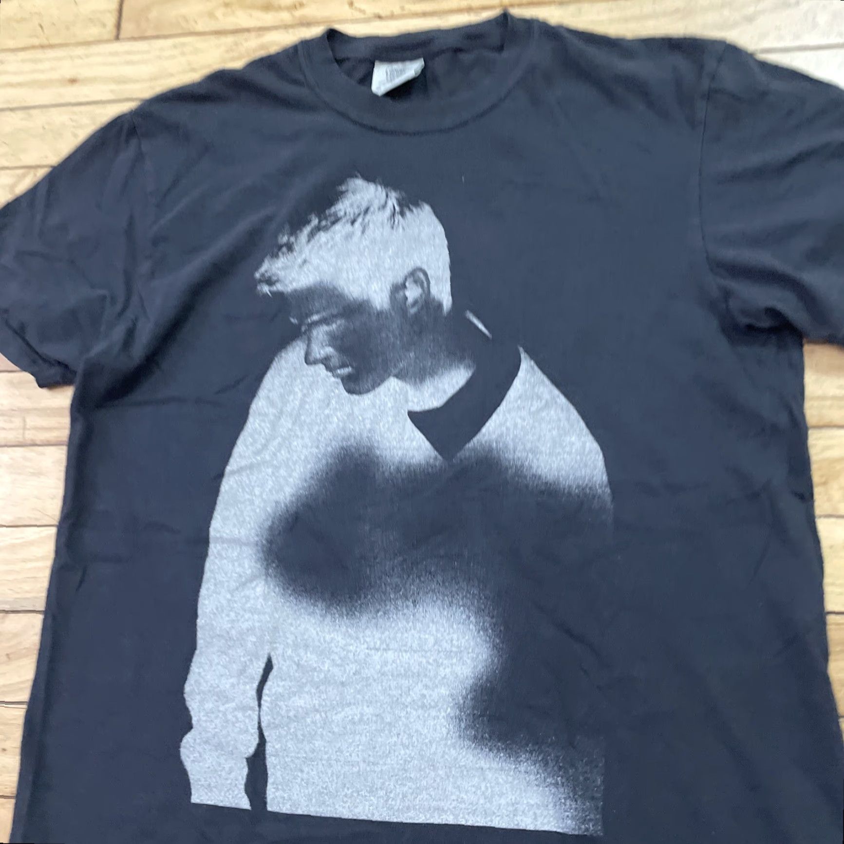 Comfort Colors Alec Benjamin Music Shirt Men M Black Starboy Indie Alt Pop Musician Graphic Tee Shirt Size US M / EU 48-50 / 2 - 4 Thumbnail