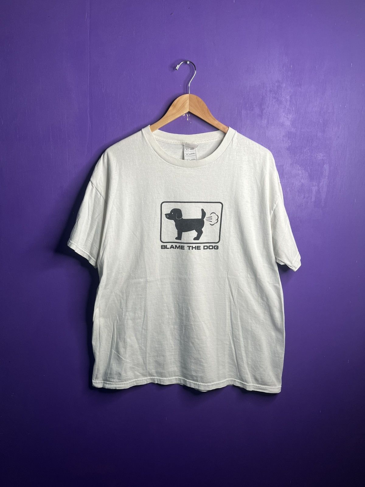 Vintage Vintage 00s Blame the dog text tee Size US XL / EU 56 / 4 - 1 Thumbnail