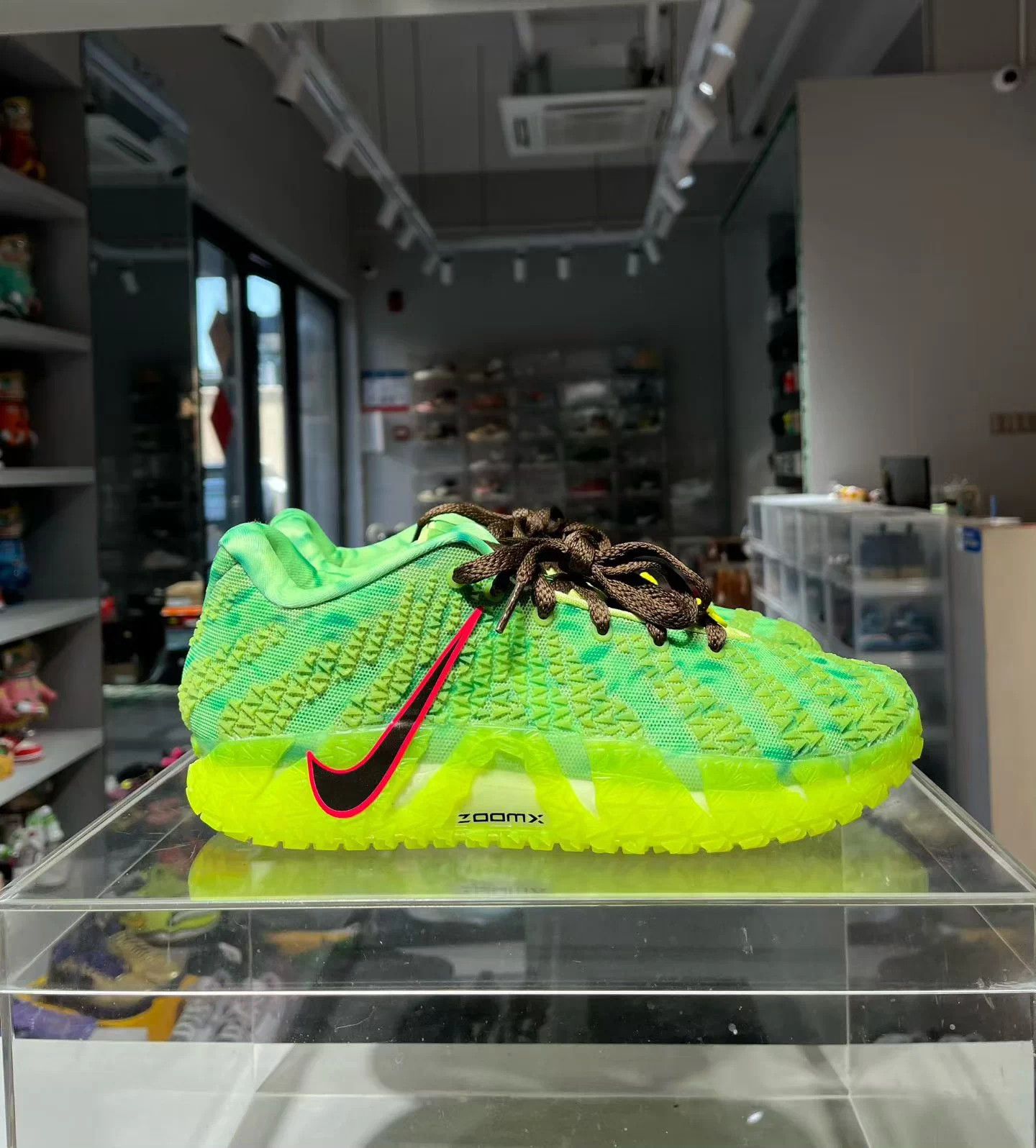 Nike Morant 3 Halloween PE 42 EU 9.9/10 DS Indoor 650 Size US 9 / EU 42 - 3 Thumbnail