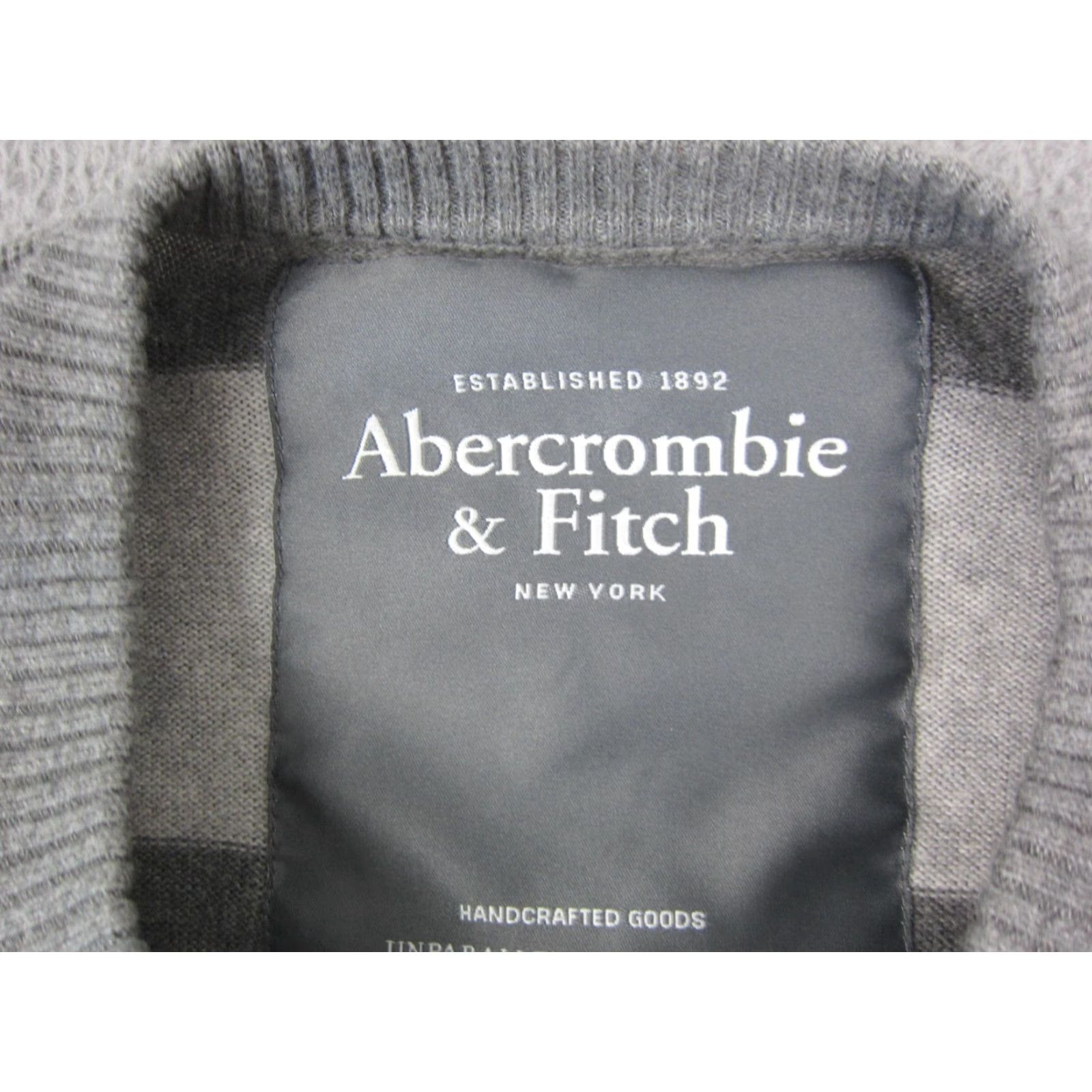 Abercrombie & Fitch Abercrombie Sweater Mens M Gray Striped Cotton Wool Knit 90s Slim Pullover Crew Neck Vintage Size US M / EU 48-50 / 2 - 4 Thumbnail