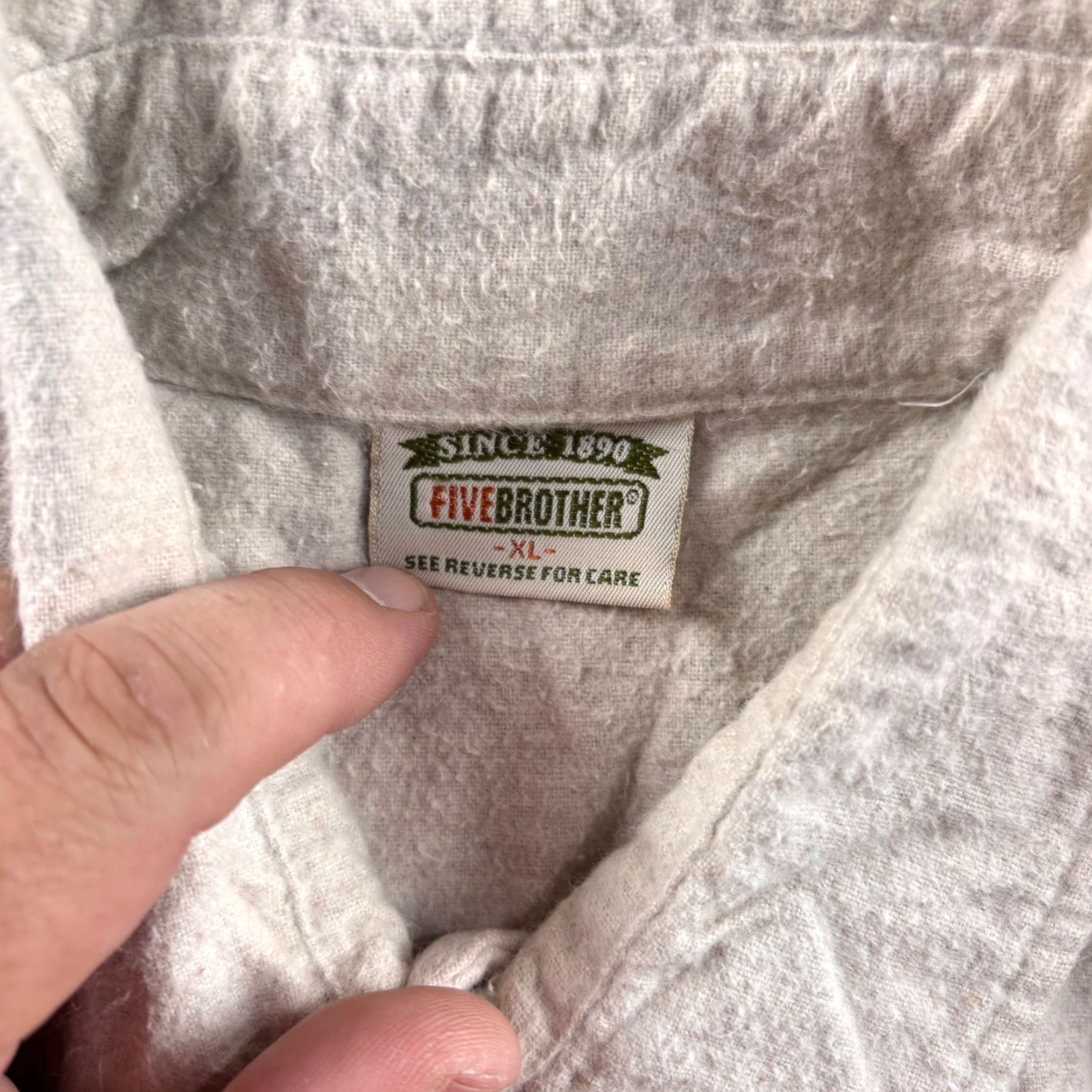 Vintage VINTAGE Five Brothers Shirt Plaid Flannel Button-Up Embroidered Chest Pocket Mens XL Beige Size US XL / EU 56 / 4 - 3 Thumbnail