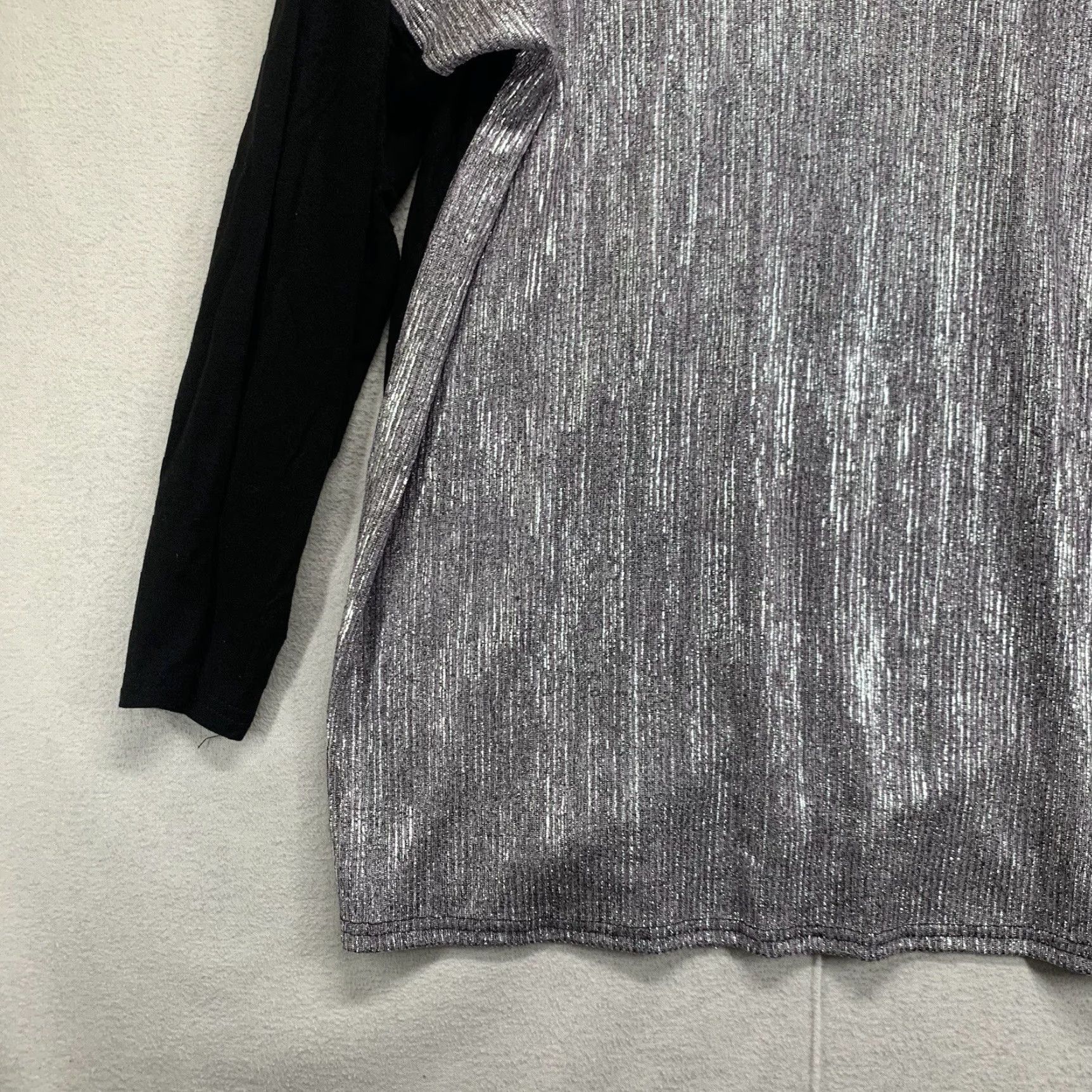 Vintage India Boutique Women's Top One Size Black Silver Embellished Long Sleeve EUC Size ONE SIZE - 5 Thumbnail