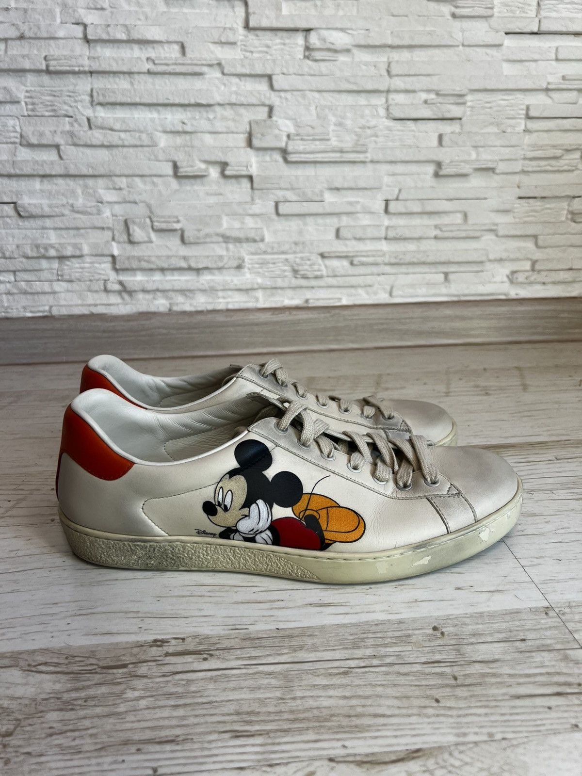 Disney × Gucci Gucci Ace x Disney Mickey Mouse Sneakers 603697 Size 43/US 9 Size US 9 / EU 42 - 2 Thumbnail