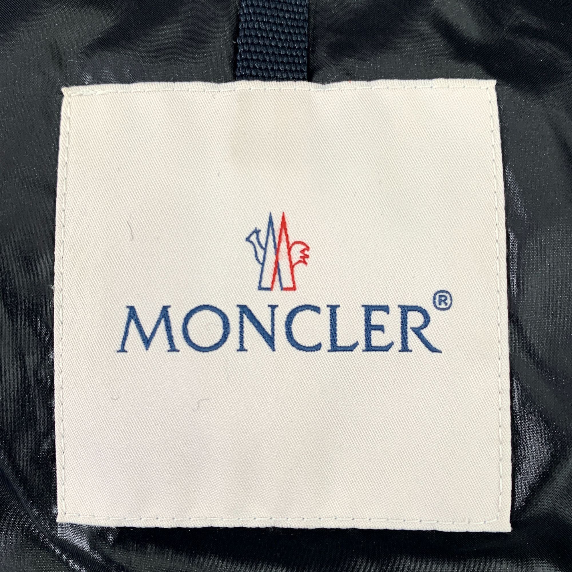 Moncler Moncler Silver Parana Quilted Down Jacket Hooded Zipper Coat Size XS / US 0-2 / IT 36-38 - 2 Thumbnail