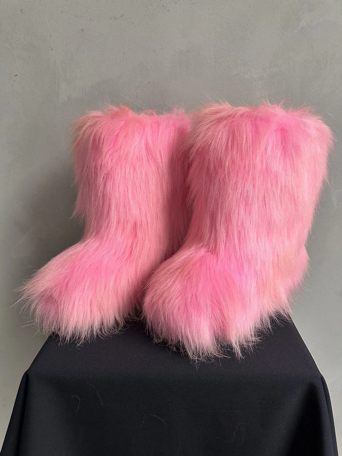 If Six Was Nine Wow😻IFSIXWASNINE FUR FAUX WINTER BOOTS VINTAGE JAPAN Y2K Size US 6 / IT 36 - 2 Thumbnail
