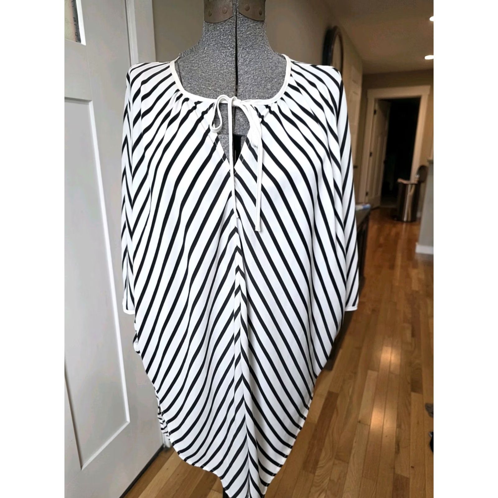 Mossimo Mossimo Large Black and White Striped Poncho Swim Cover Up Women L White Striped Beach Cover Up Size ONE SIZE - 8 Thumbnail