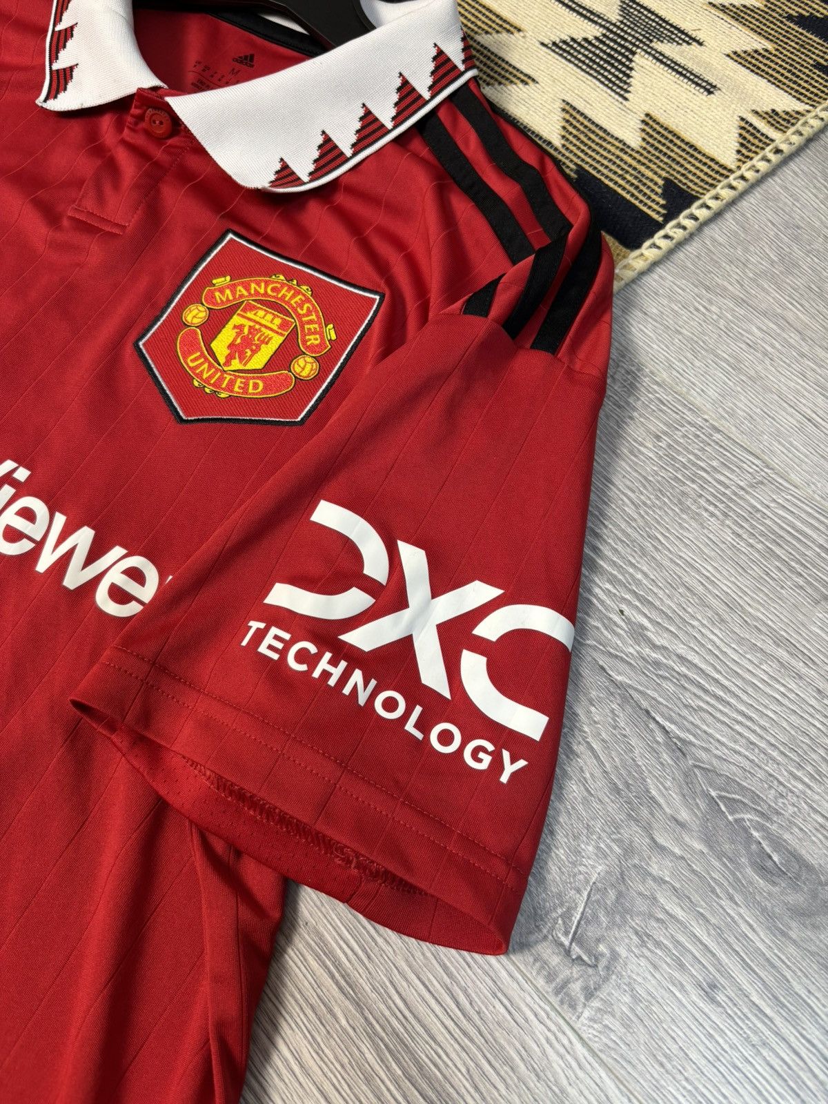 Adidas Manchester United Adidas DXC Technology Team Viewer Size US M / EU 48-50 / 2 - 5 Thumbnail