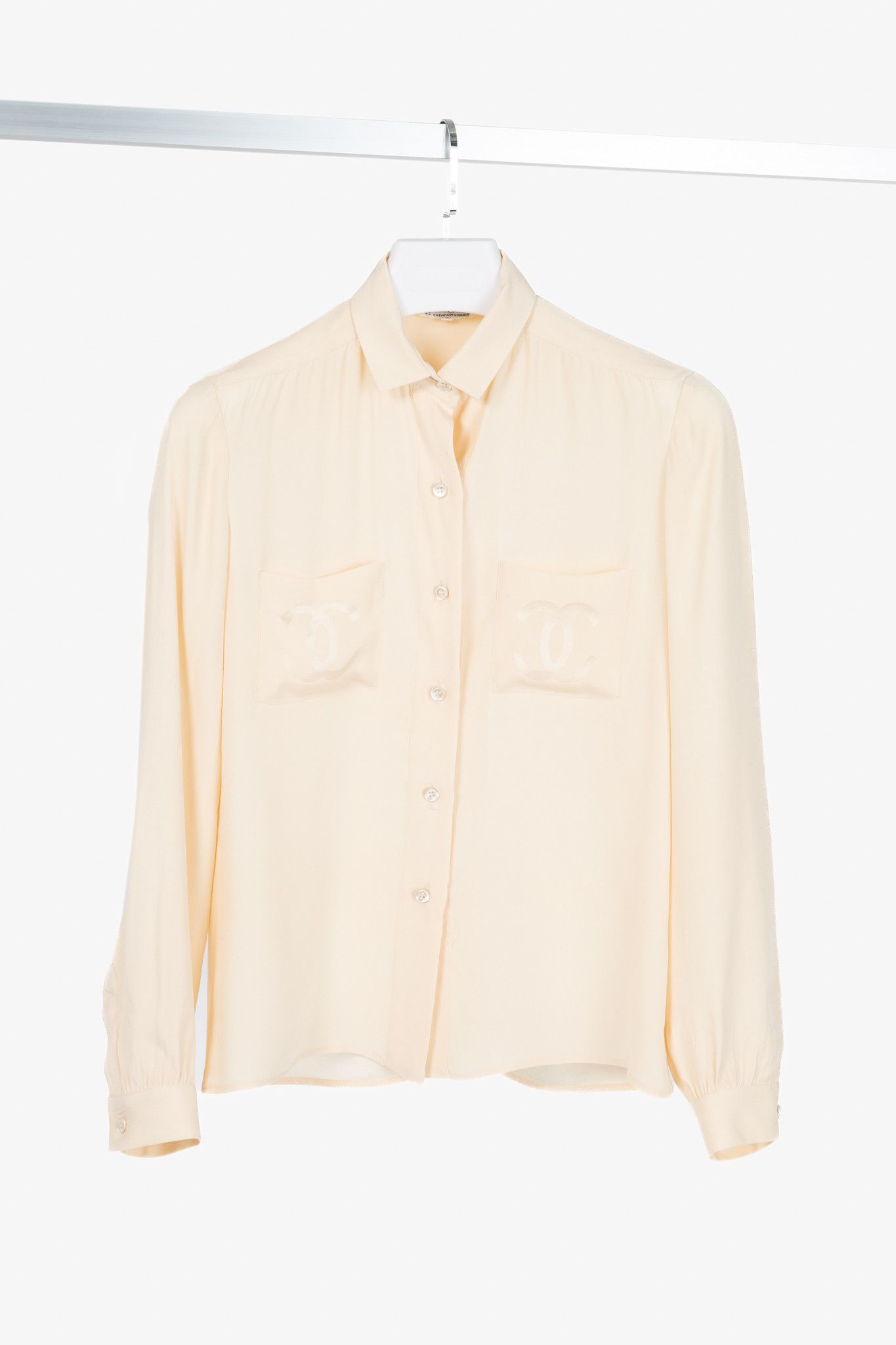Chanel Chanel 70's-Vintage Cream Silk CC-Pocket Buttoned Blouse Size M / US 6-8 / IT 42-44 - 1 Thumbnail