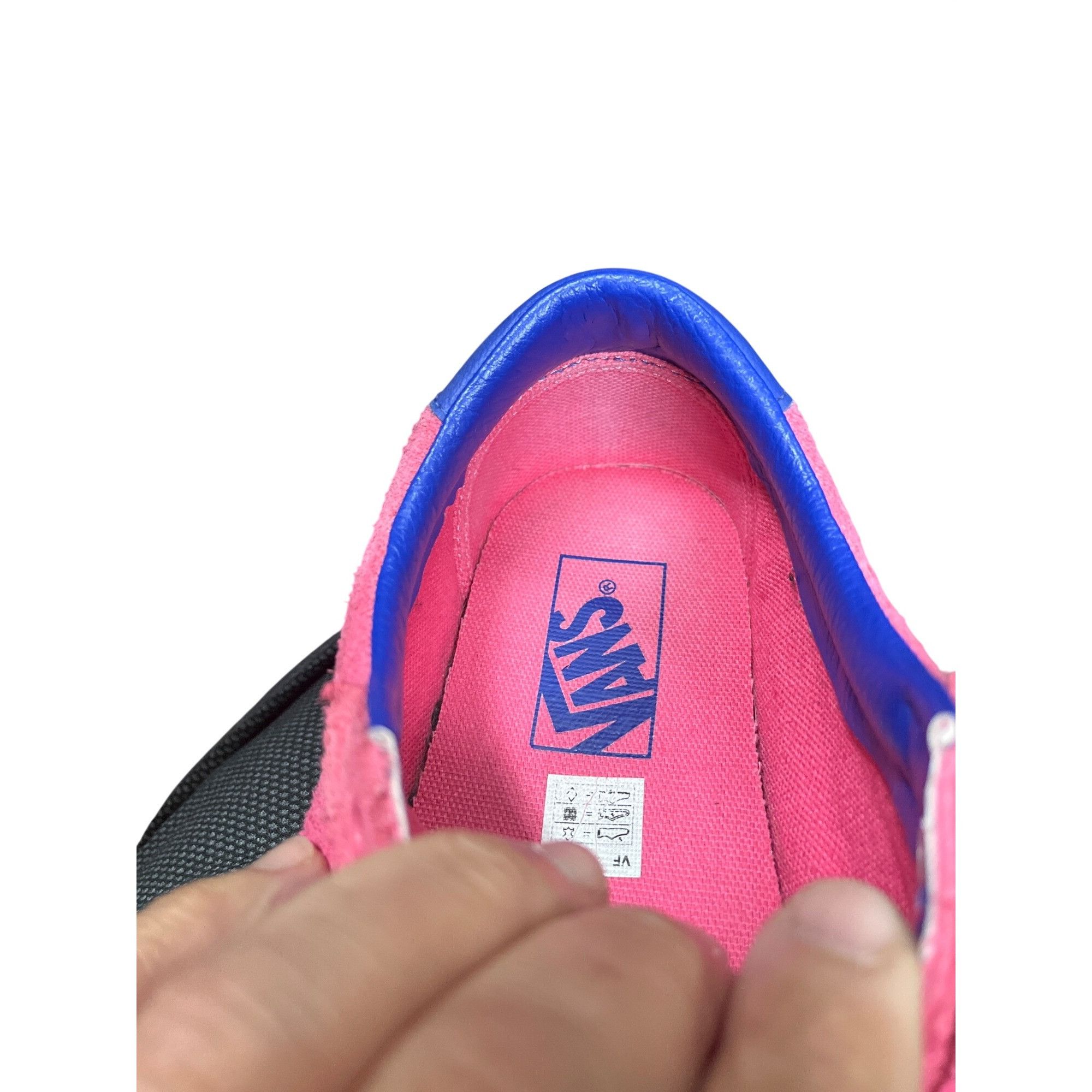 Vans Vans Off The Walls wms pink blue suede low top sneakers shoe Size US 9.5 / IT 39.5 - 9 Thumbnail