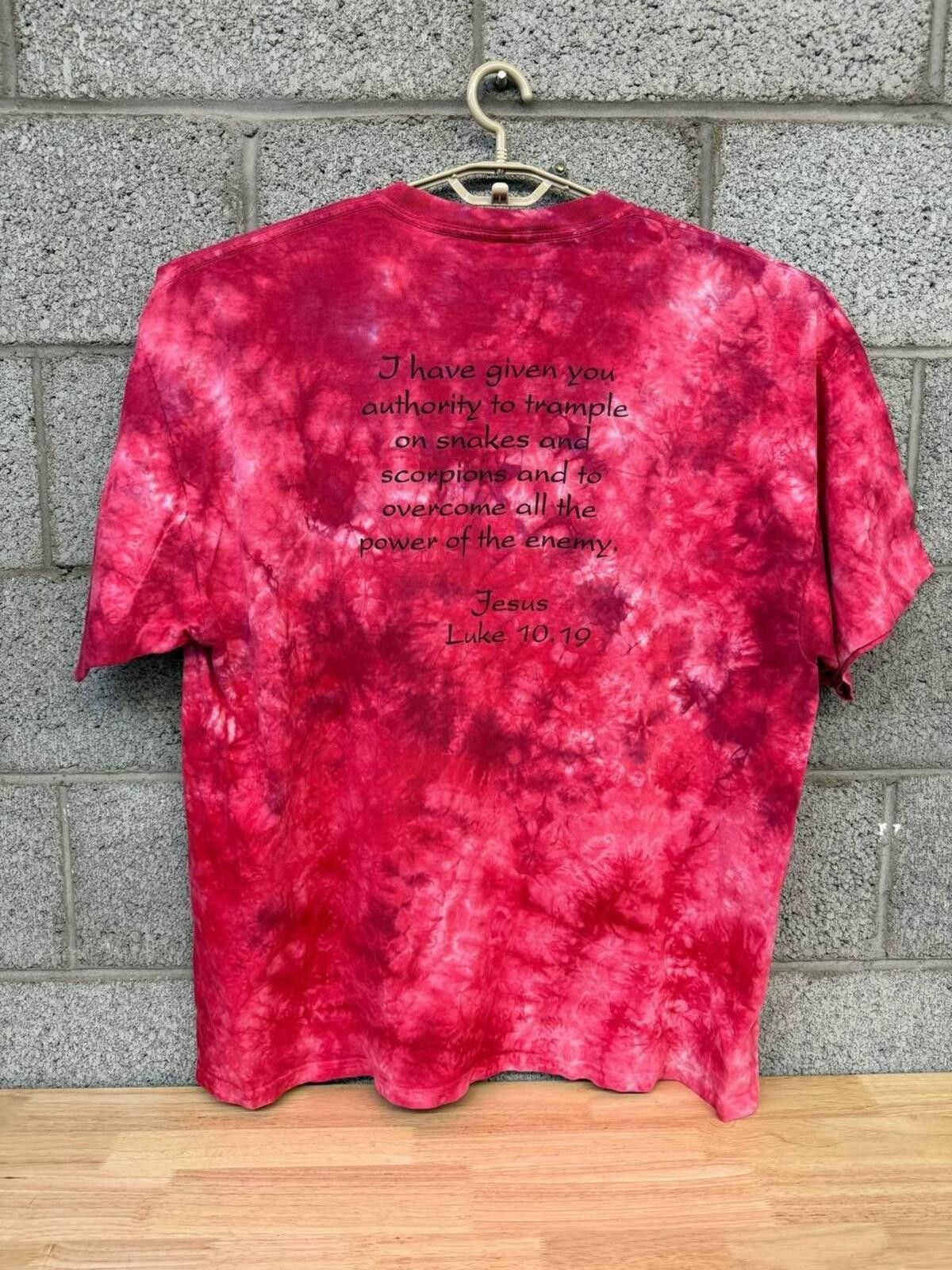 Other 2000 Fear No Evil Christian Graphic Tee XXL Luke 10:19 Shirt Size US XXL / EU 58 / 5 - 2 Thumbnail