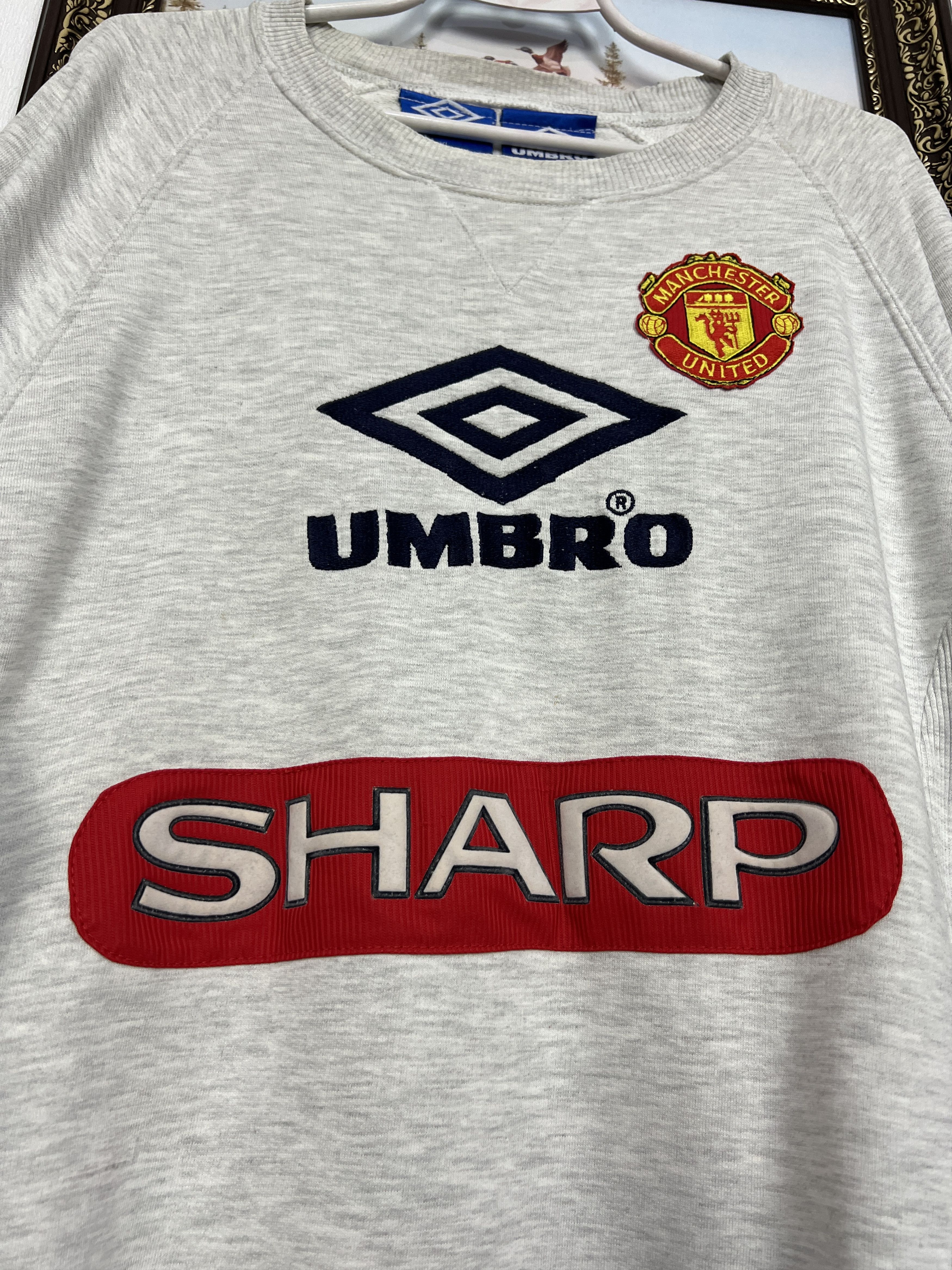Umbro Manchester United Football Sweatshirt Track Top Crewneck Size US XL / EU 56 / 4 - 3 Thumbnail