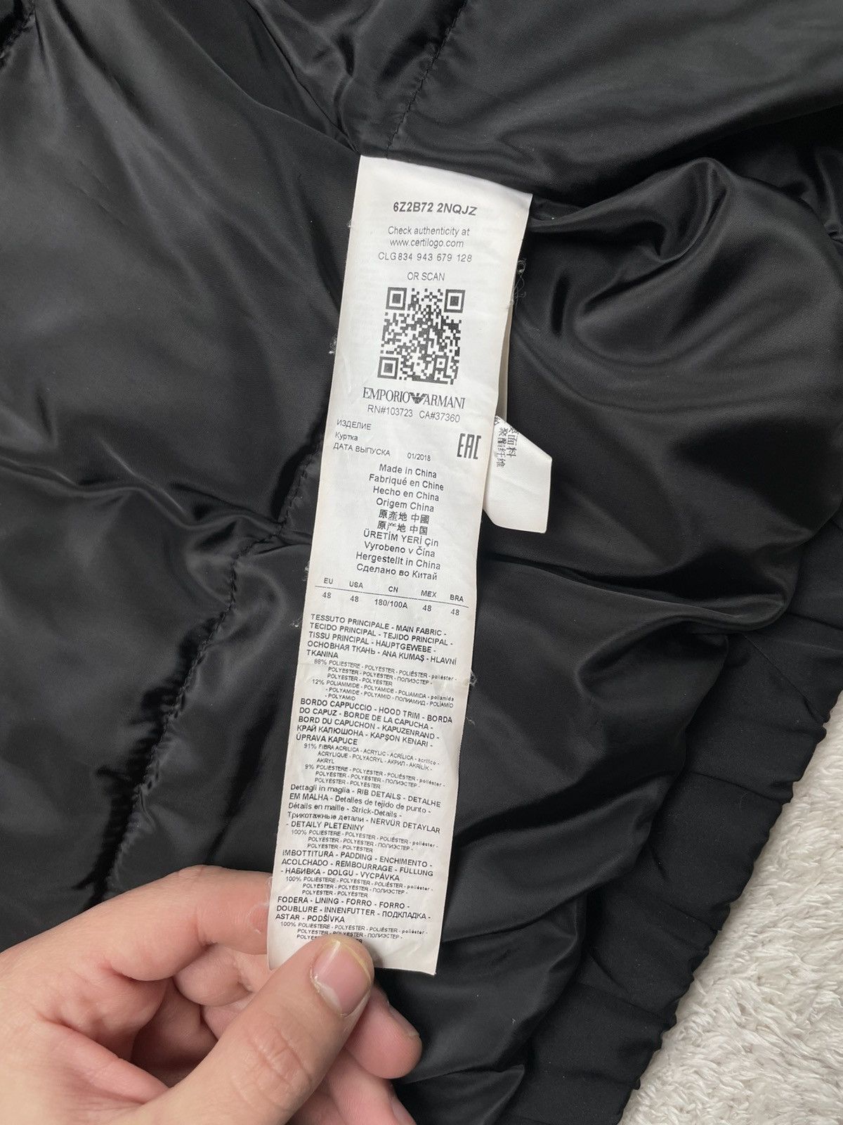 Emporio Armani Armani faux fur hood quilted bomber jacket Size US M / EU 48-50 / 2 - 7 Thumbnail