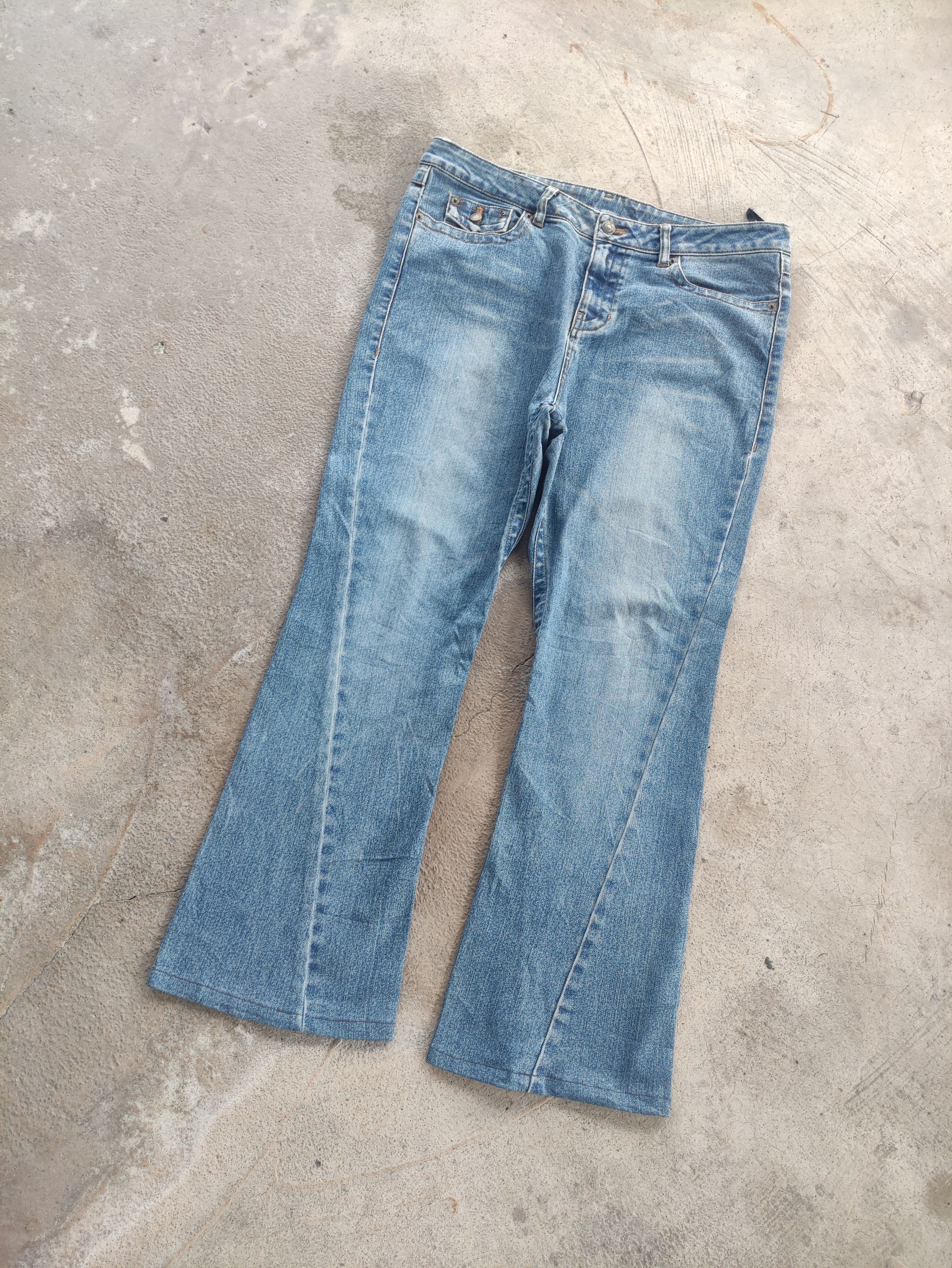 Japanese Brand Vintage Japanese Flare Jean Distressed Faded Denim Pants Size US 35 - 2 Thumbnail