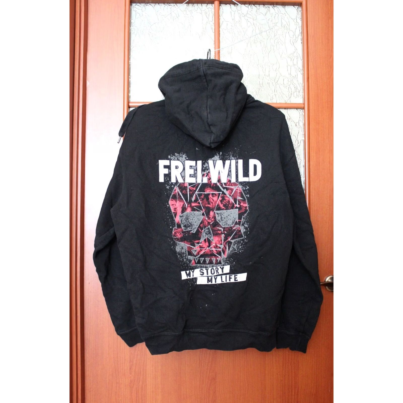 Vintage VINTAGE Frei.Wild My Story My Life Hooded Jacket Black Hoodie XXL Unbranded Unisex Adults Rock Hoodie Men Women Size US XXL / EU 58 / 5 - 2 Thumbnail