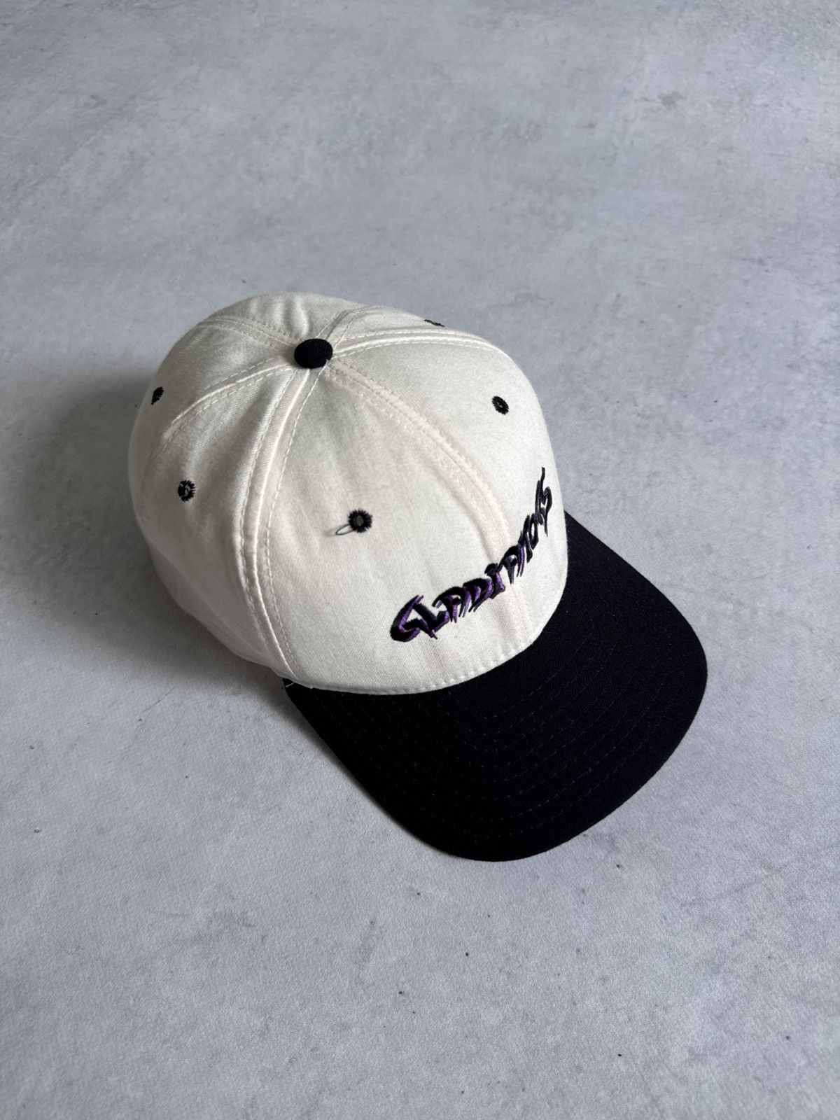 New Era Vintage 90’s New Era Gladiators Baseball Vibe Regular Cap Size ONE SIZE - 1 Thumbnail