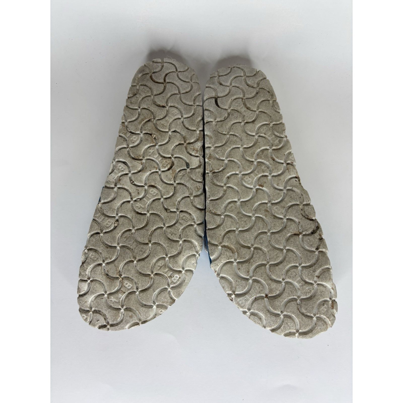 Birkenstock Birkenstock Madrid Blue Patent Leather Slides Sandals Women Size US 7 / IT 37 - 6 Thumbnail