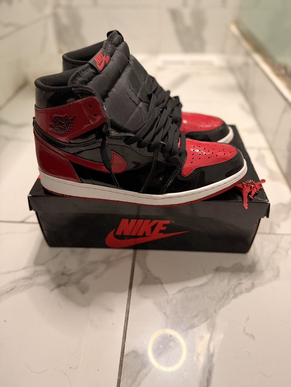 Jordan Brand Air Jordan 1 Retro High OG “Patent Bred” Size 11.5 OG Box Size US 11.5 / EU 44-45 - 4 Thumbnail