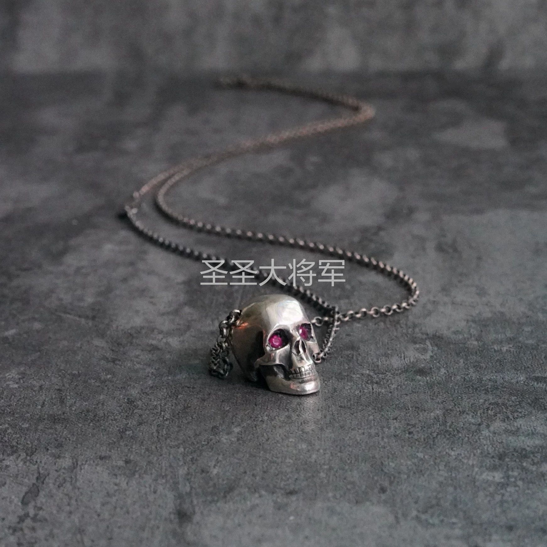 Ugo Cacciatori Ugo Cacciatori Vintage Skull Purple Ruby Necklace Size ONE SIZE - 5 Thumbnail
