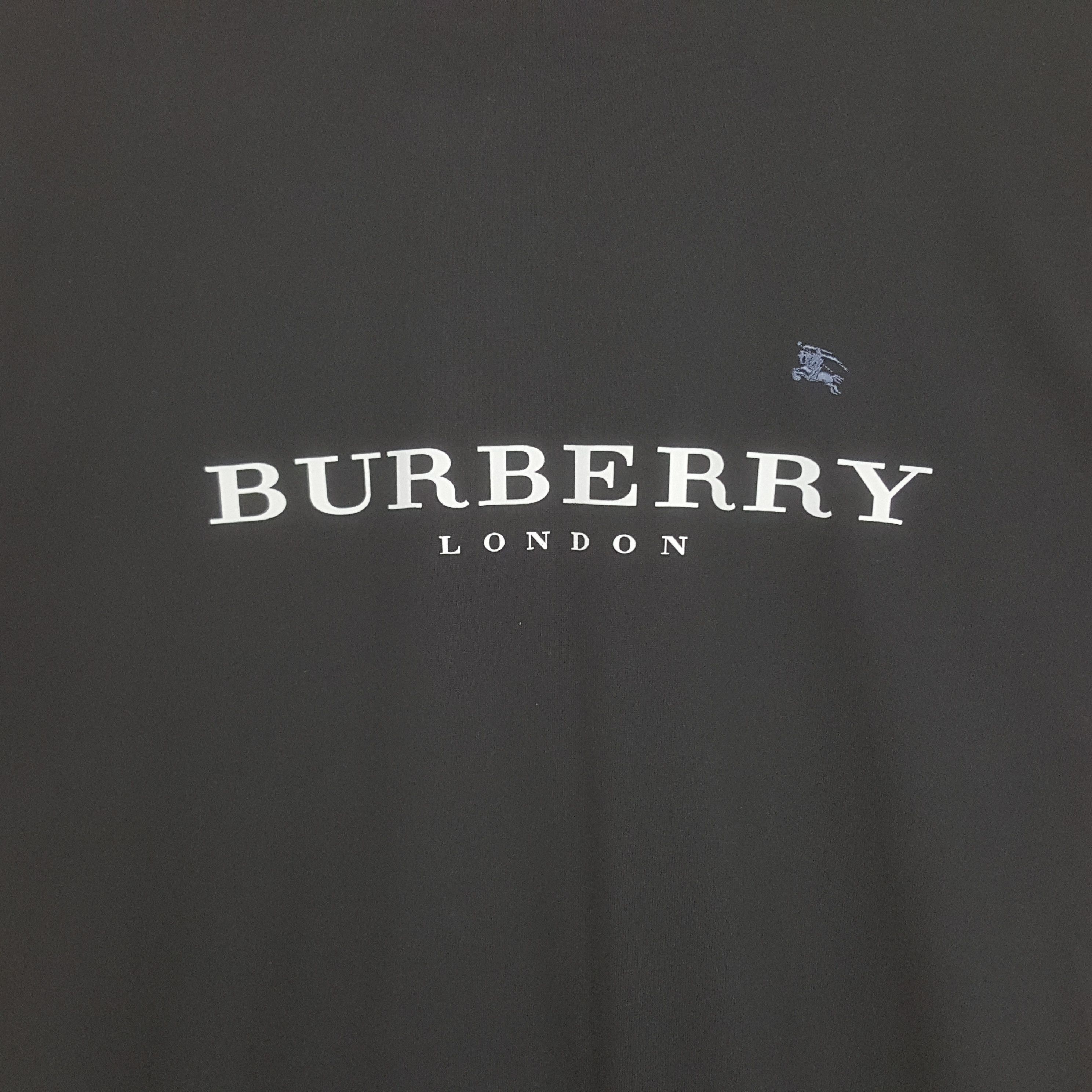 Burberry × Vintage Vintage Burberry London Luxury Brand Custom Art Tshirt Size US M / EU 48-50 / 2 - 2 Thumbnail