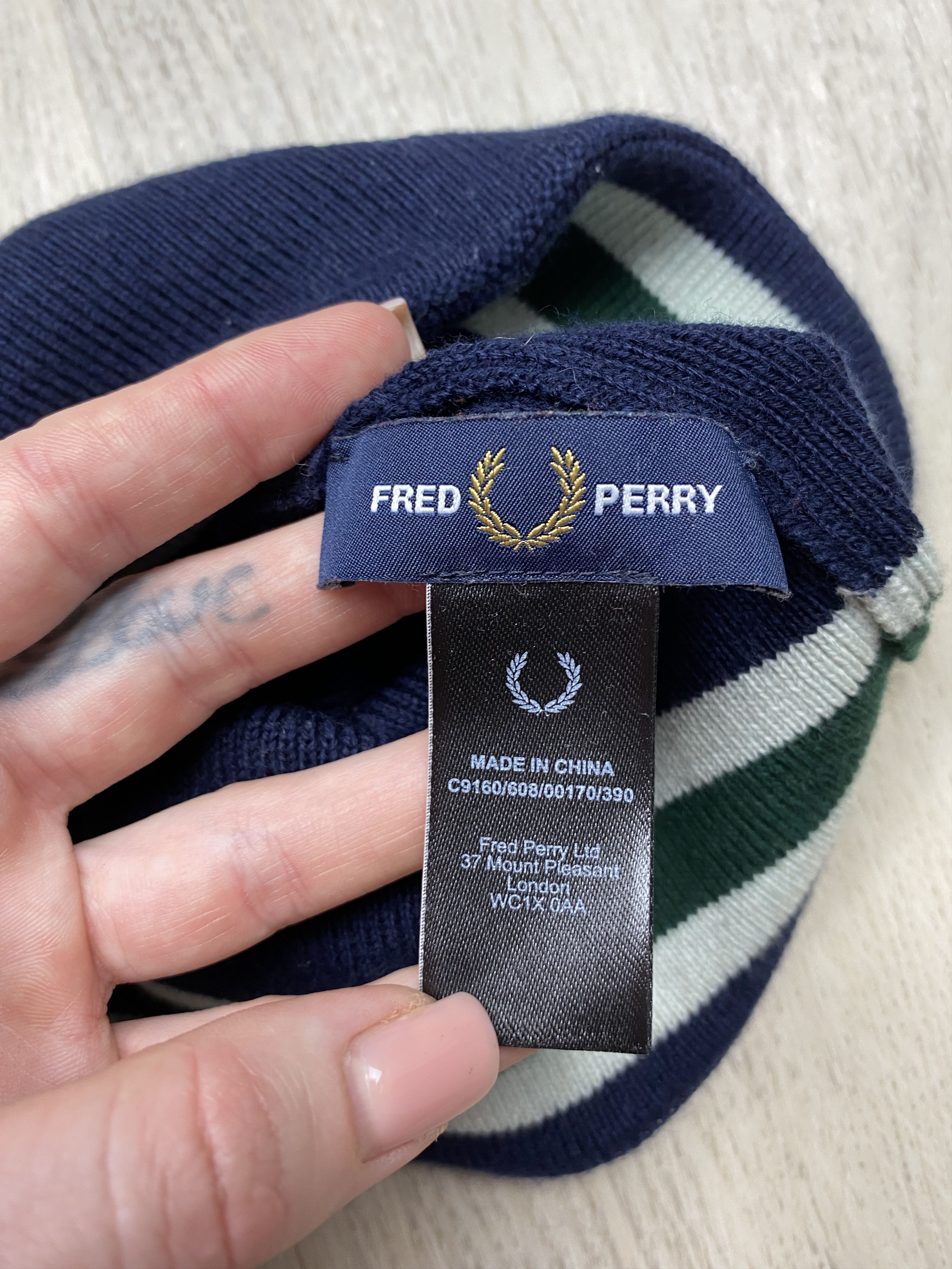 Fred Perry Fred Perry Mens Wool Knit Beanie Hat Size ONE SIZE - 4 Thumbnail