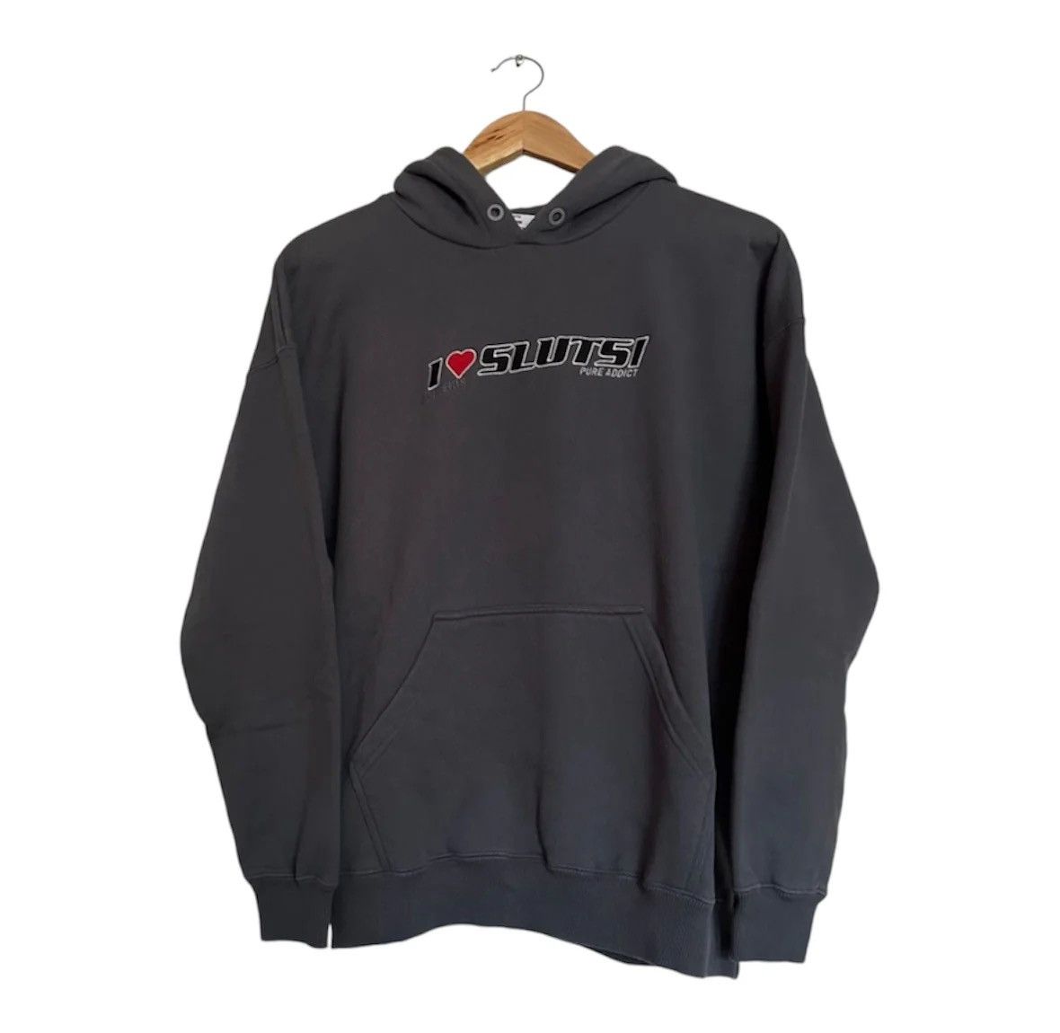 Vetements Vetements I Love Sluts hoodie AW18 Size US M / EU 48-50 / 2 - 1 Thumbnail