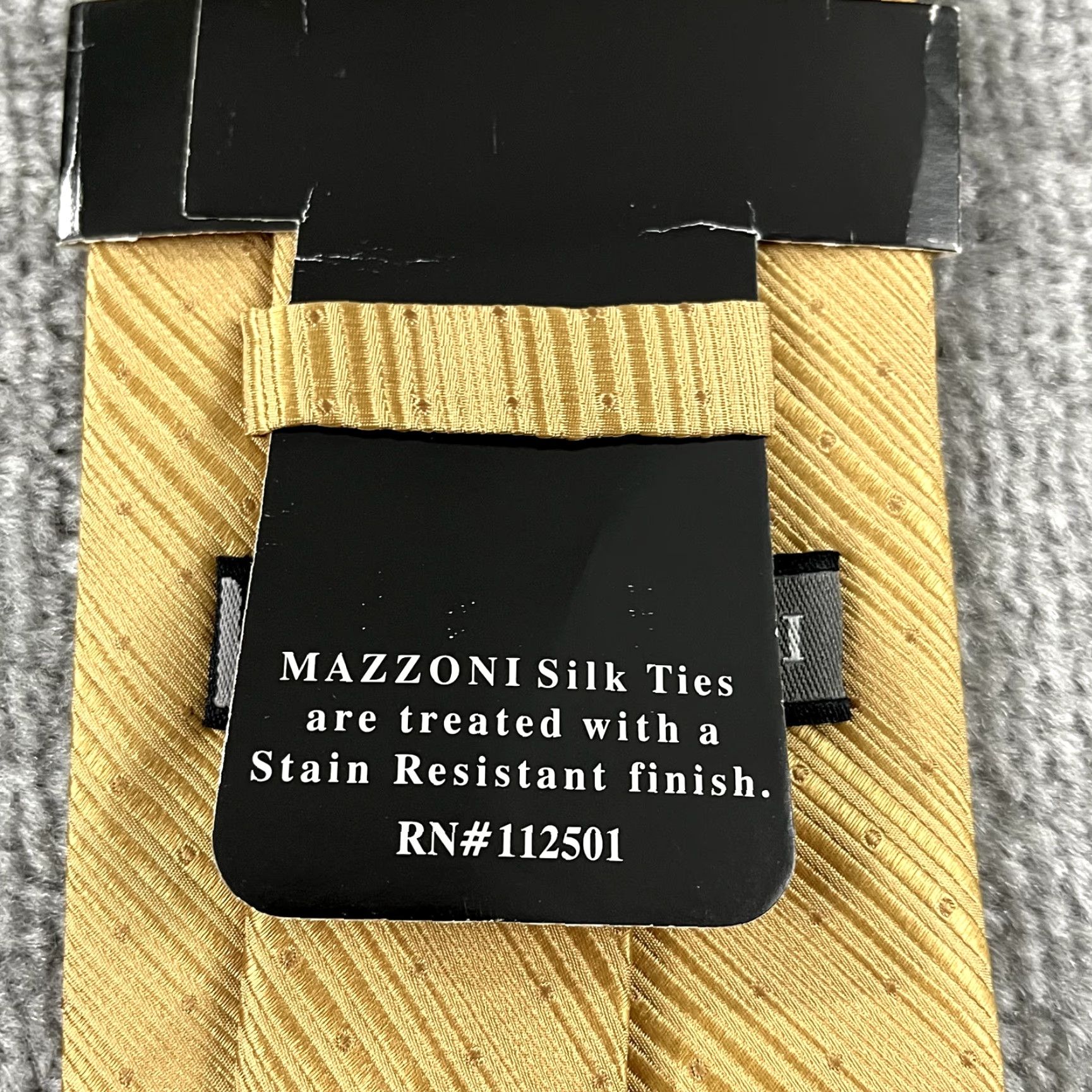 Brooks Brothers **NEW Brooks Brothers Tie Men's Gold Silk Classic Fit Regular Style** User: **NEW Brooks Brothers Men's Gold Silk Tie Classic Fit** Size ONE SIZE - 3 Thumbnail