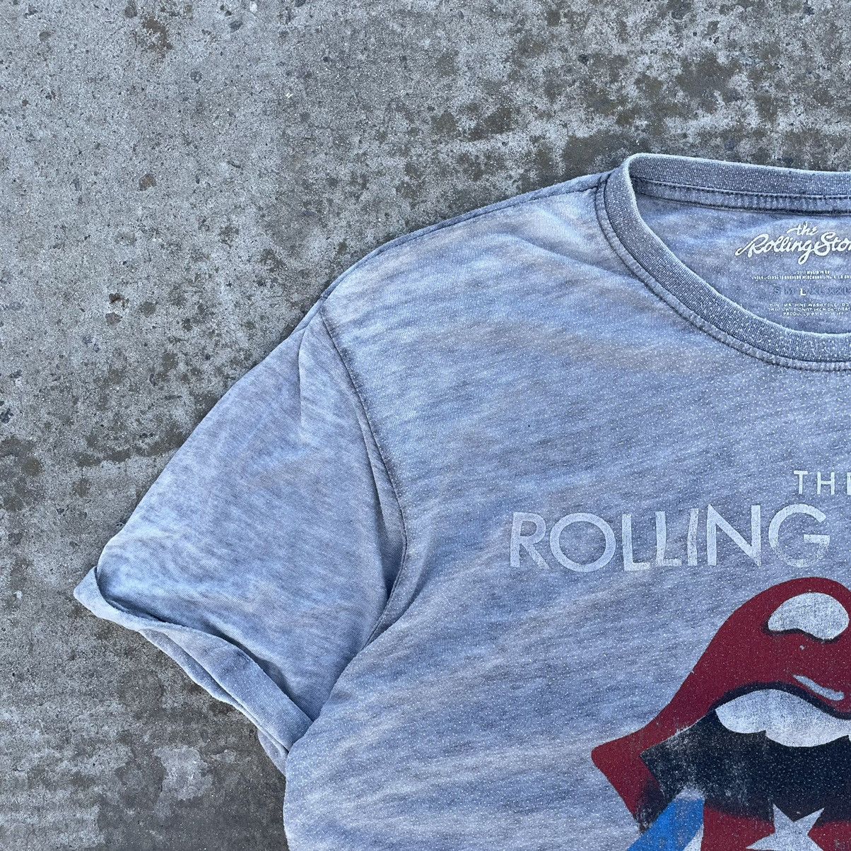 The Rolling Stones × Vintage Vintage T-shirts Rolling Stones Big Logo Rock Band Tee 00s Size US L / EU 52-54 / 3 - 5 Thumbnail