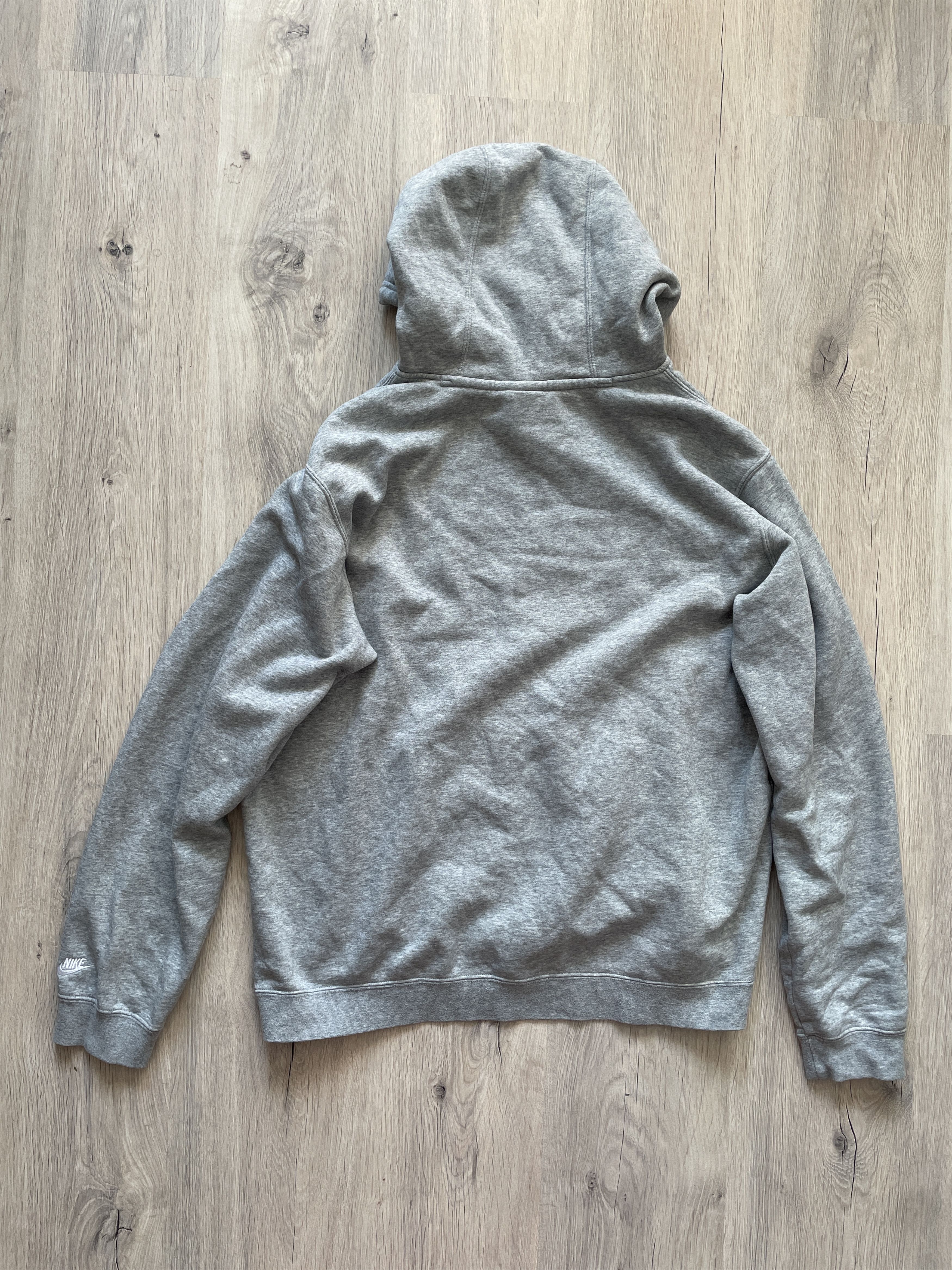 Kith × Nike Kith X Nike Flight Hoodie Gray with Red “K” size XL Size US XL / EU 56 / 4 - 4 Thumbnail