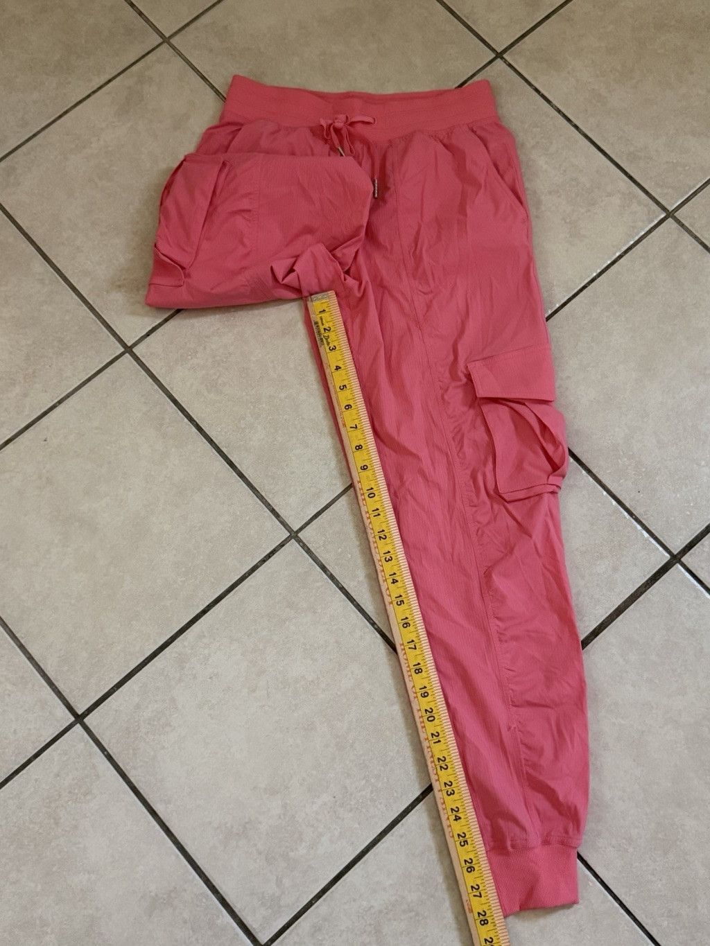 Lululemon LULULEMON DANCE STUDIO CARGO JOGGER SAKURA PINK SIZE XS Size 26" / US 2 / IT 38 - 3 Thumbnail