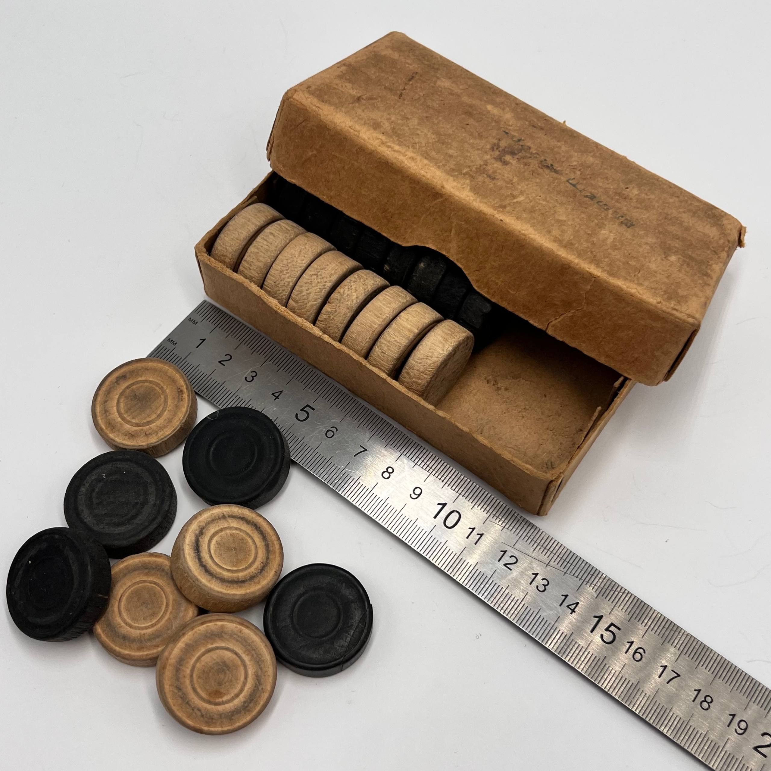 Vintage Vintage Handmade Wooden Checkers Set 1980s Folk Art Size ONE SIZE - 9 Thumbnail