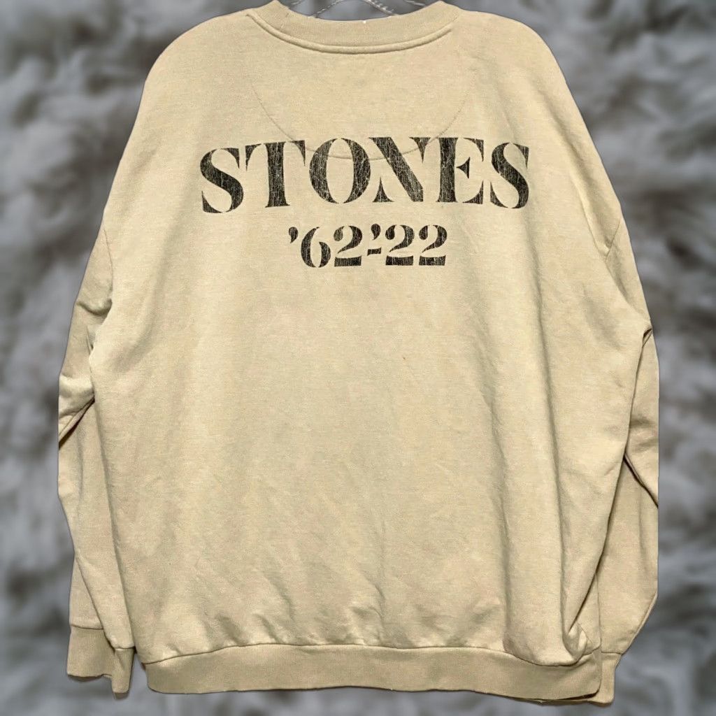 Vintage VINTAGE The Rolling Stones 60th Anniversary Tongue Sweatshirt Womens XL Rock Neon Festival Shirt Size XL / US 12-14 / IT 48-50 - 1 Thumbnail