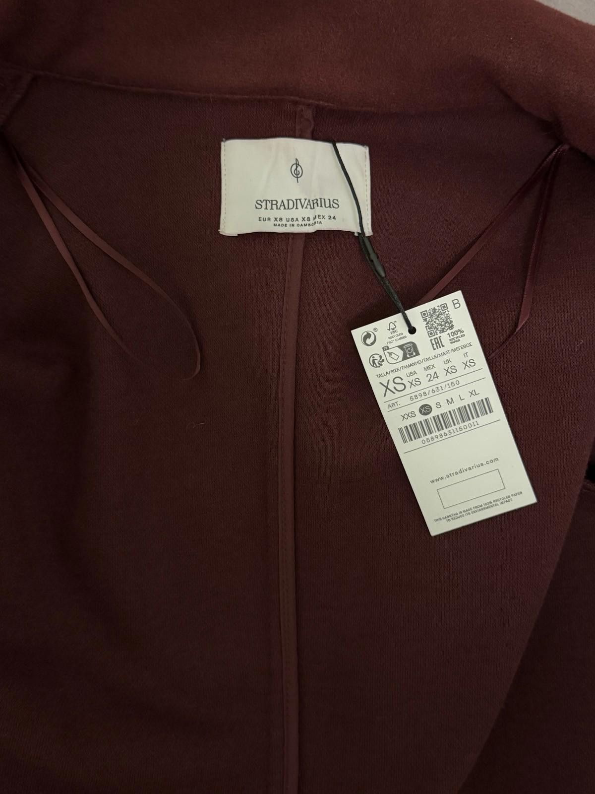 Other *NWT* STRADIVARIUS Wool Look Jacket in Burgundy (X-SMALL) Size XS / US 0-2 / IT 36-38 - 6 Thumbnail
