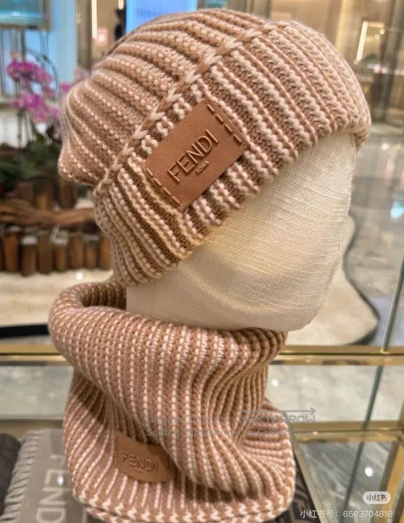 Fendi Fendi Scarf Size ONE SIZE - 7 Thumbnail