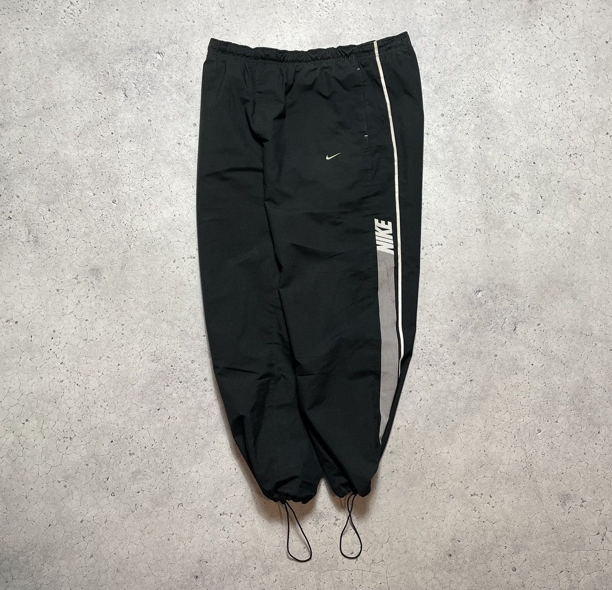 Nike Vintage Nike Track Pants Nylon Big Logo Y2K Swoosh Drill Size US 38 / EU 54 - 1 Thumbnail