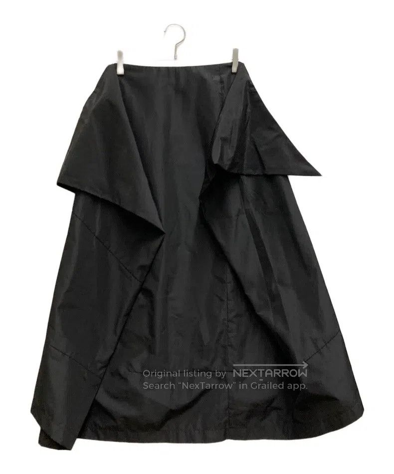 Comme des Garcons Comme Des Garcons size M Open Flap Skirt Size 23" - 1 Thumbnail