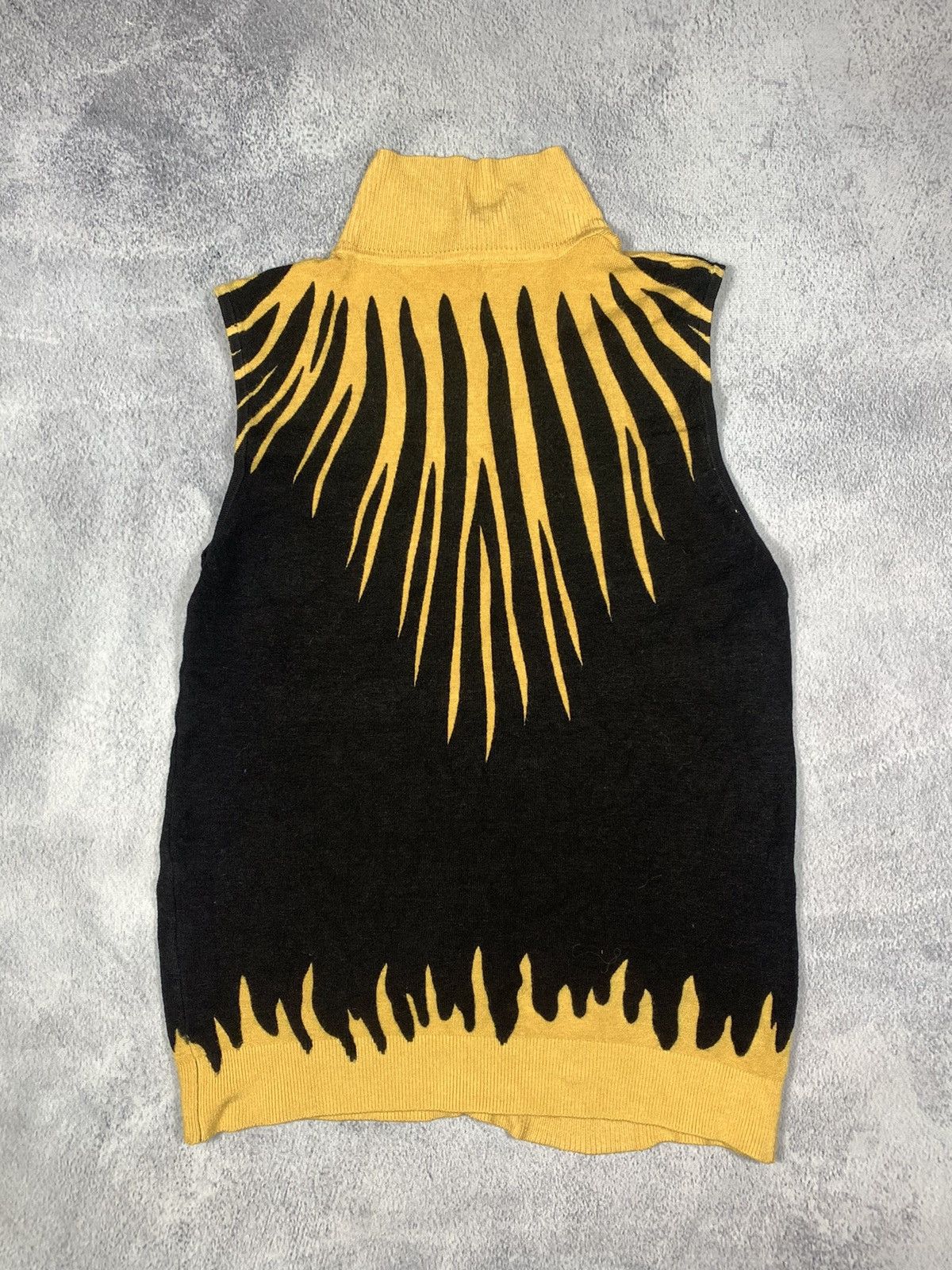 Japanese Brand × Vintage Vintage Y2K Japanese vest oldmoney style streetwear Size M / US 6-8 / IT 42-44 - 3 Thumbnail