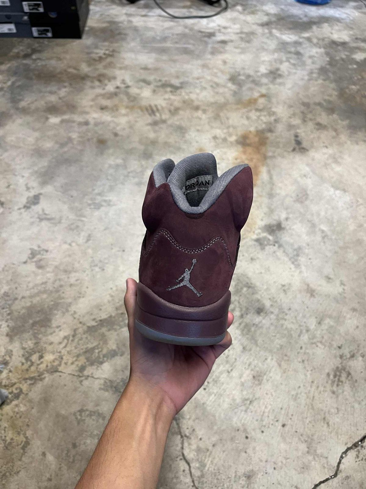 Jordan Brand Jorfan 5 Burgundy Size US 10 / EU 43 - 7 Thumbnail