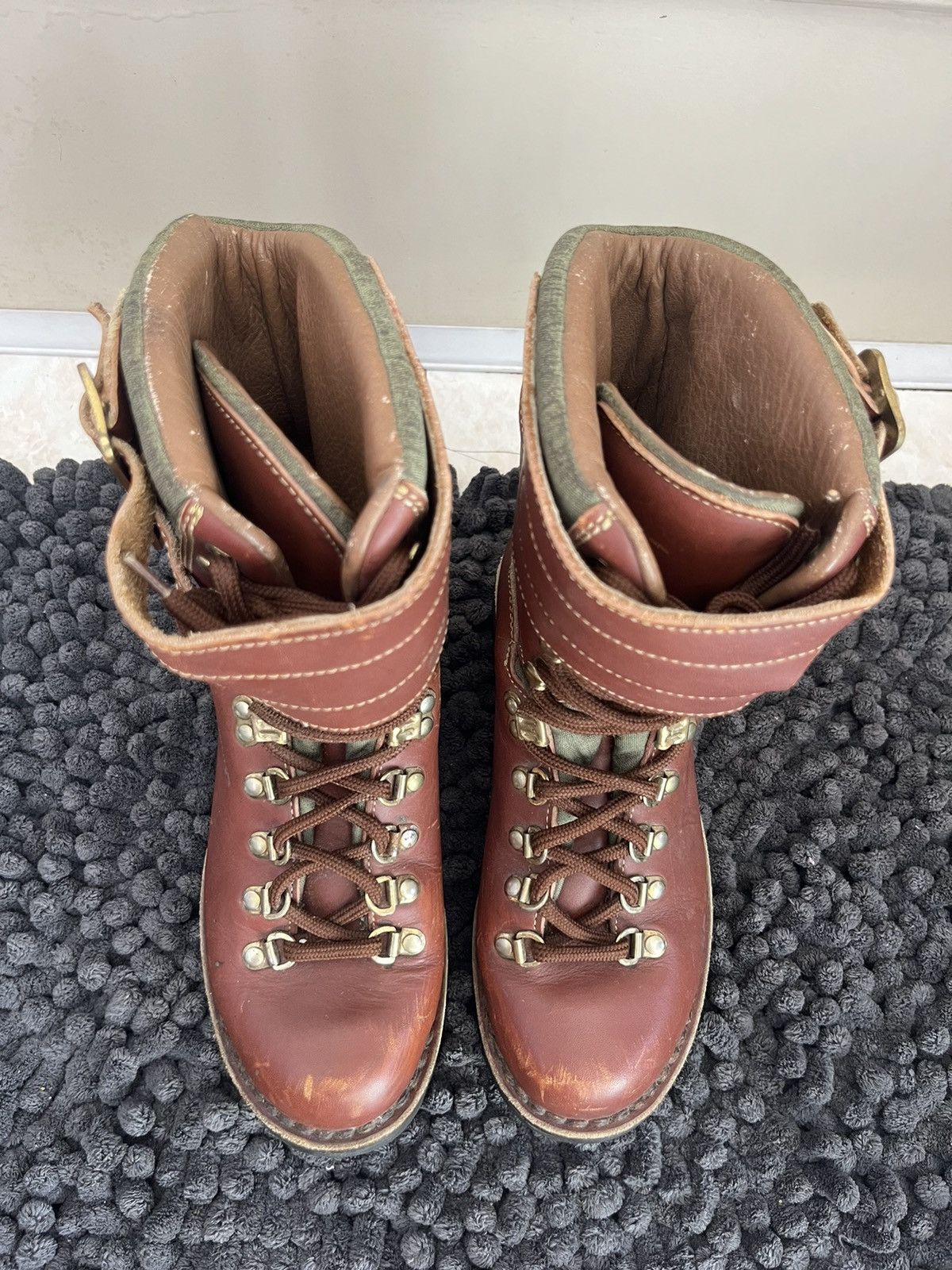 Salvatore Ferragamo Women's SALVATORE FERRAGAMO Brown Leather High Top Boots Size US 7 / IT 37 - 5 Thumbnail